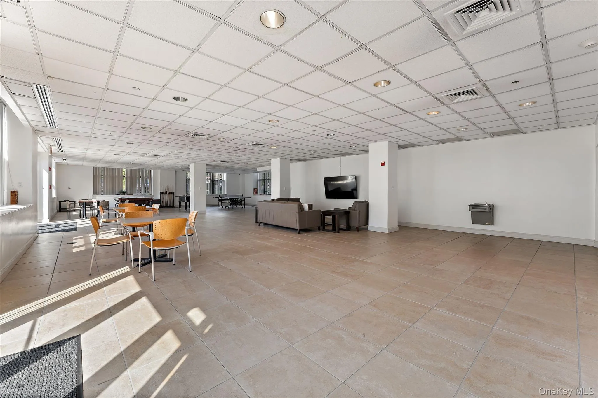1 Scarsdale Road, Eastchester, NY, 1 Bedroom Bedrooms, 3 Rooms Rooms,1 BathroomBathrooms,Residential,For Rent,Scarsdale,0,1044451 1 Scarsdale Road, Eastchester, NY, 1 Bedroom Bedrooms, 3 Rooms Rooms,1 BathroomBathrooms,Residential,For Rent,Scarsdale,0,1044451