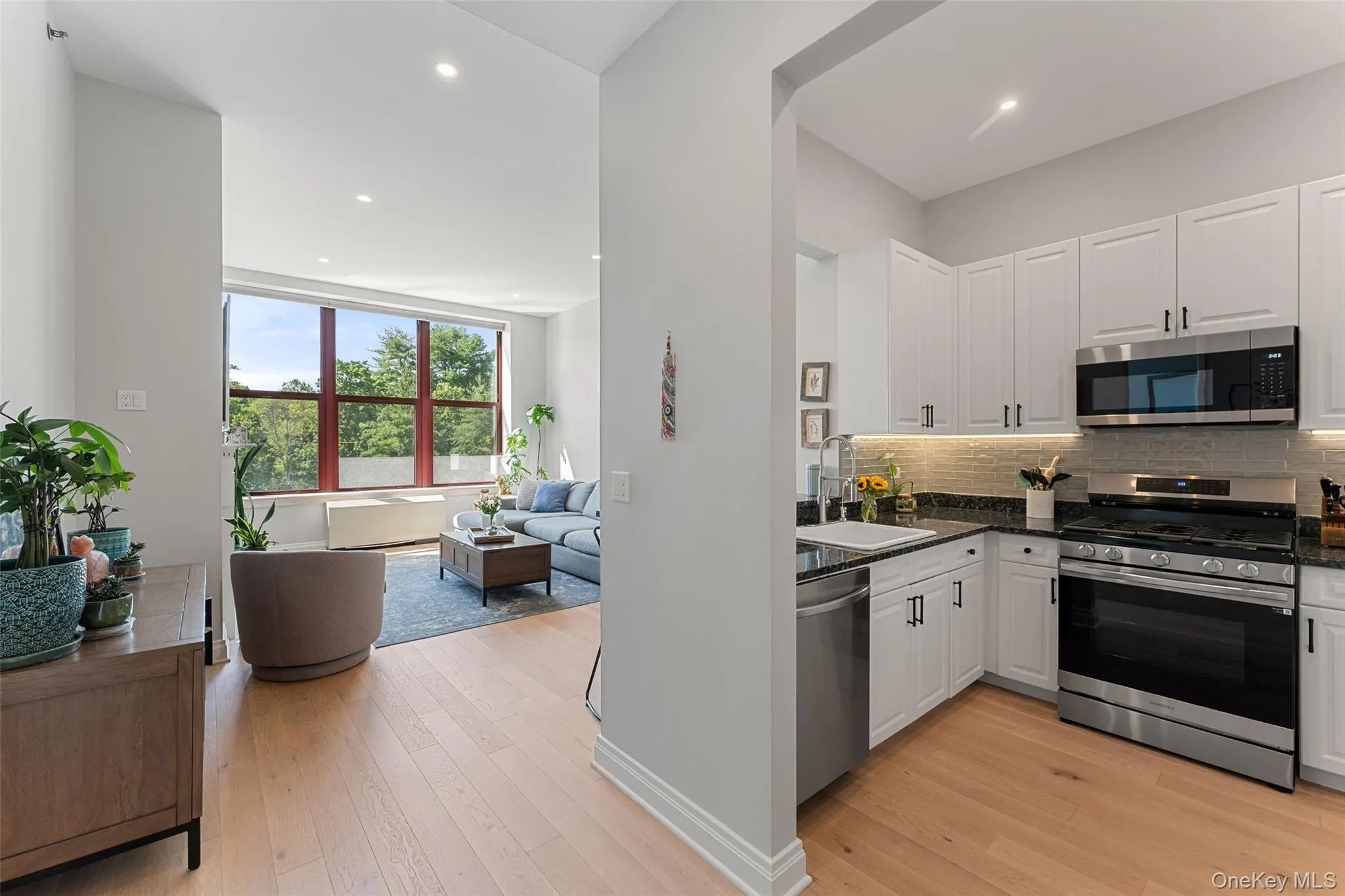 1 Scarsdale Road, Eastchester, NY, 1 Bedroom Bedrooms, 3 Rooms Rooms,1 BathroomBathrooms,Residential,For Rent,Scarsdale,0,1044451 1 Scarsdale Road, Eastchester, NY, 1 Bedroom Bedrooms, 3 Rooms Rooms,1 BathroomBathrooms,Residential,For Rent,Scarsdale,0,1044451