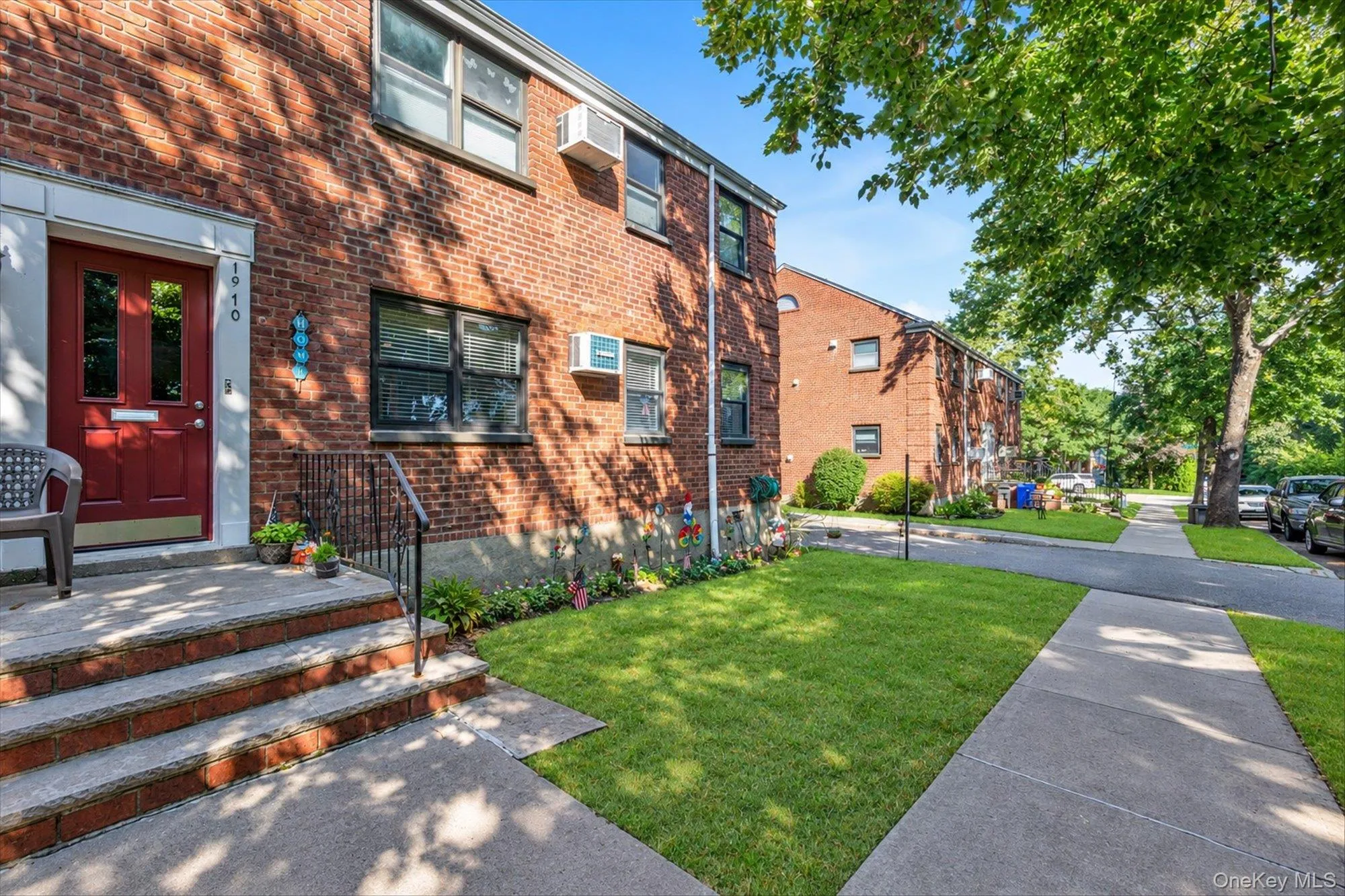 19-10 202nd Street, New York, NY, 2 Bedrooms Bedrooms, 5 Rooms Rooms,1 BathroomBathrooms,Residential,For Rent,202nd,0,1044452 19-10 202nd Street, New York, NY, 2 Bedrooms Bedrooms, 5 Rooms Rooms,1 BathroomBathrooms,Residential,For Rent,202nd,0,1044452