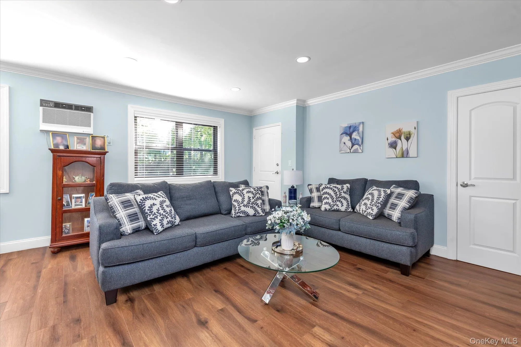 19-10 202nd Street, New York, NY, 2 Bedrooms Bedrooms, 5 Rooms Rooms,1 BathroomBathrooms,Residential,For Rent,202nd,0,1044452 19-10 202nd Street, New York, NY, 2 Bedrooms Bedrooms, 5 Rooms Rooms,1 BathroomBathrooms,Residential,For Rent,202nd,0,1044452