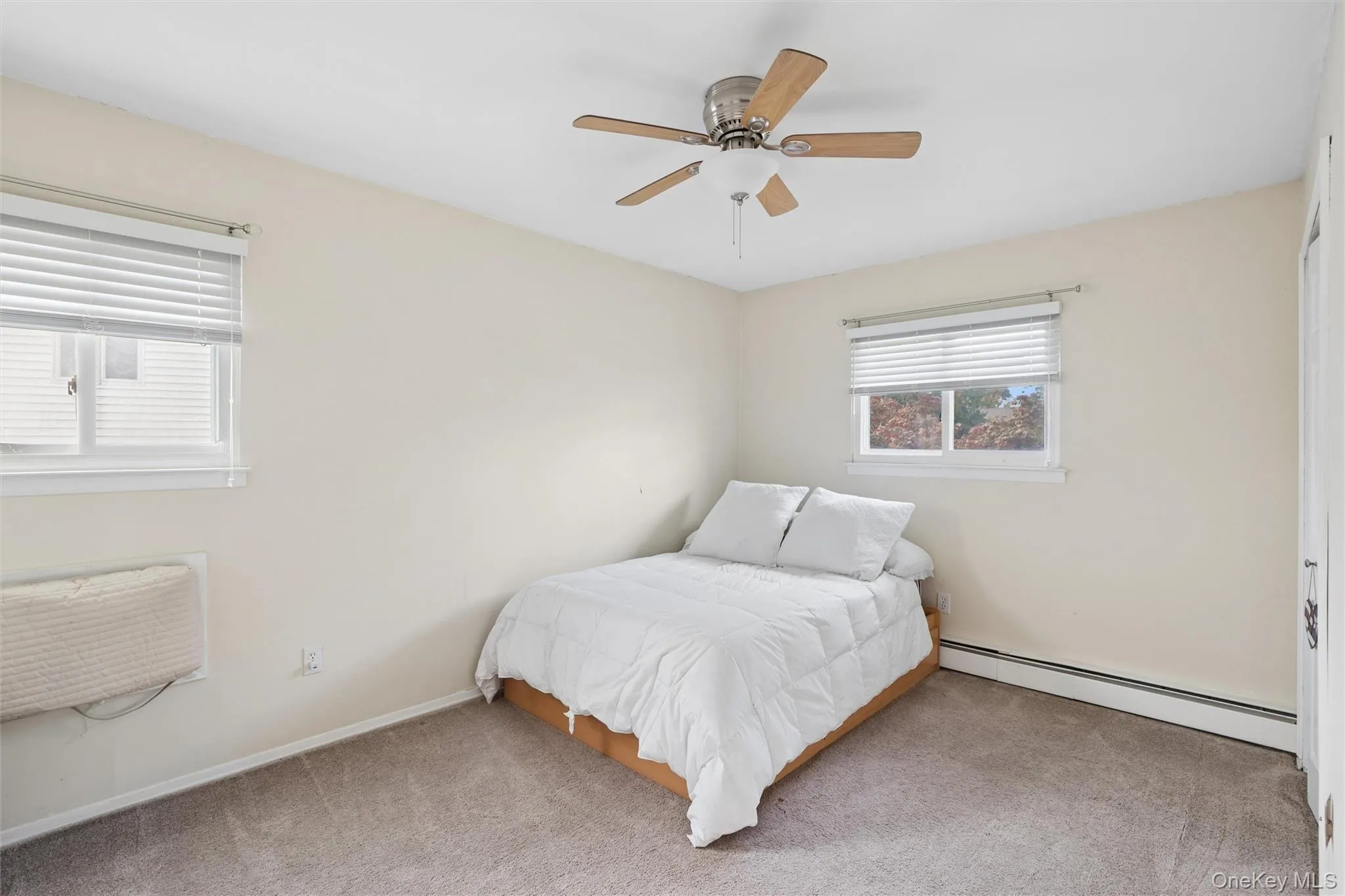 33 Sherwood Drive, Oyster Bay, NY, 4 Bedrooms Bedrooms, 9 Rooms Rooms,2 BathroomsBathrooms,Residential,For Rent,Sherwood,0,1044453 33 Sherwood Drive, Oyster Bay, NY, 4 Bedrooms Bedrooms, 9 Rooms Rooms,2 BathroomsBathrooms,Residential,For Rent,Sherwood,0,1044453