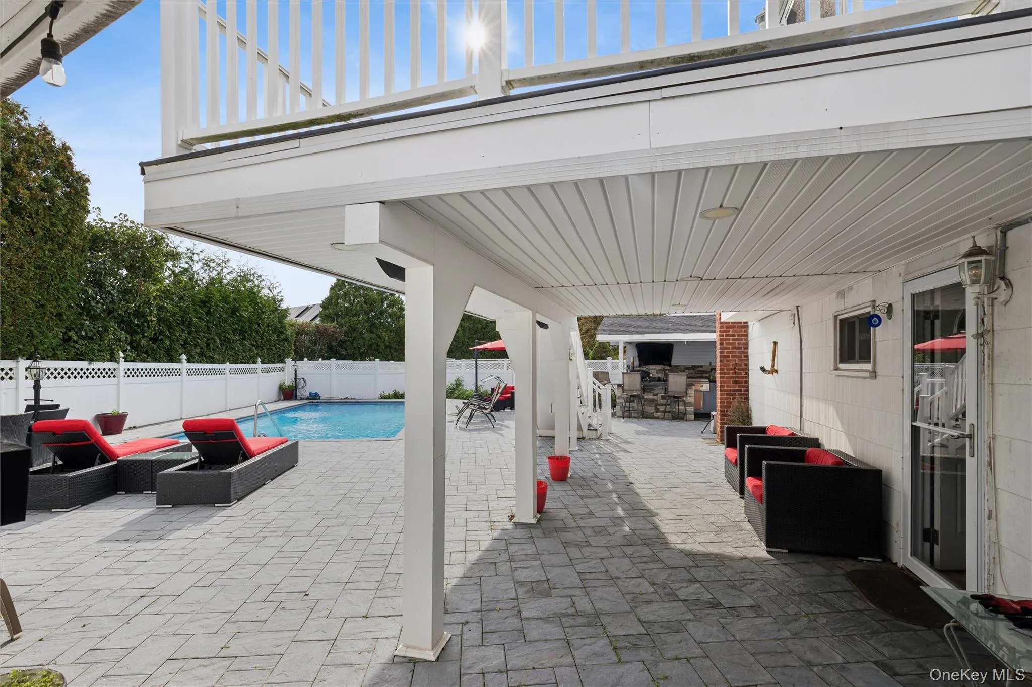 33 Sherwood Drive, Oyster Bay, NY, 4 Bedrooms Bedrooms, 9 Rooms Rooms,2 BathroomsBathrooms,Residential,For Rent,Sherwood,0,1044453 33 Sherwood Drive, Oyster Bay, NY, 4 Bedrooms Bedrooms, 9 Rooms Rooms,2 BathroomsBathrooms,Residential,For Rent,Sherwood,0,1044453