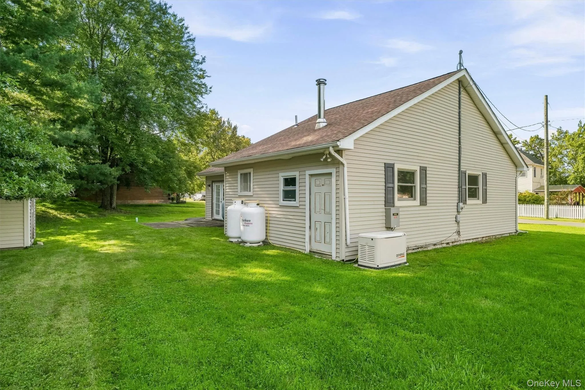 21 Midway Drive, Chester Town, NY, 3 Bedrooms Bedrooms, 7 Rooms Rooms,1 BathroomBathrooms,Residential,For Rent,Midway,0,1044454 21 Midway Drive, Chester Town, NY, 3 Bedrooms Bedrooms, 7 Rooms Rooms,1 BathroomBathrooms,Residential,For Rent,Midway,0,1044454