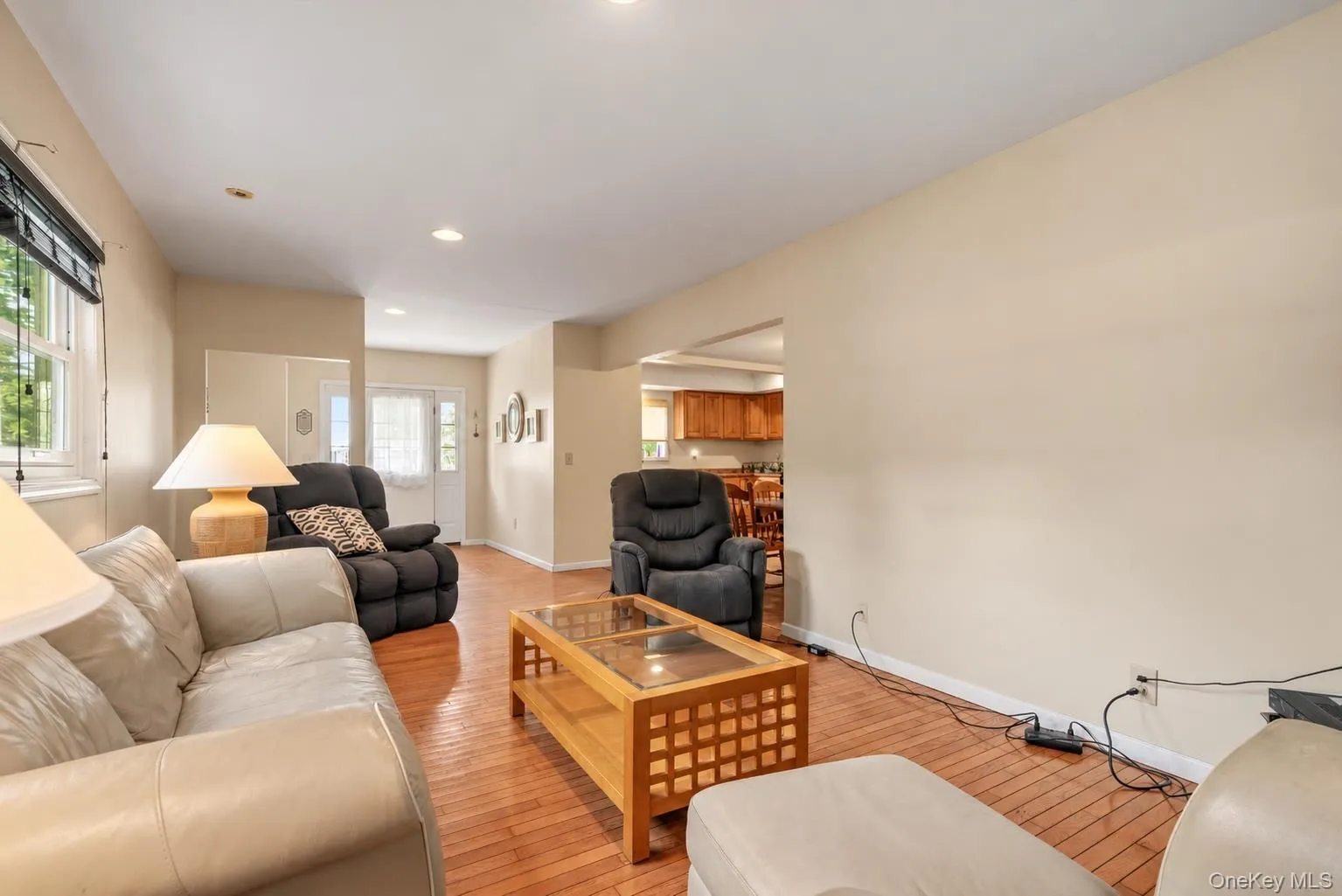 21 Midway Drive, Chester Town, NY, 3 Bedrooms Bedrooms, 7 Rooms Rooms,1 BathroomBathrooms,Residential,For Rent,Midway,0,1044454 21 Midway Drive, Chester Town, NY, 3 Bedrooms Bedrooms, 7 Rooms Rooms,1 BathroomBathrooms,Residential,For Rent,Midway,0,1044454