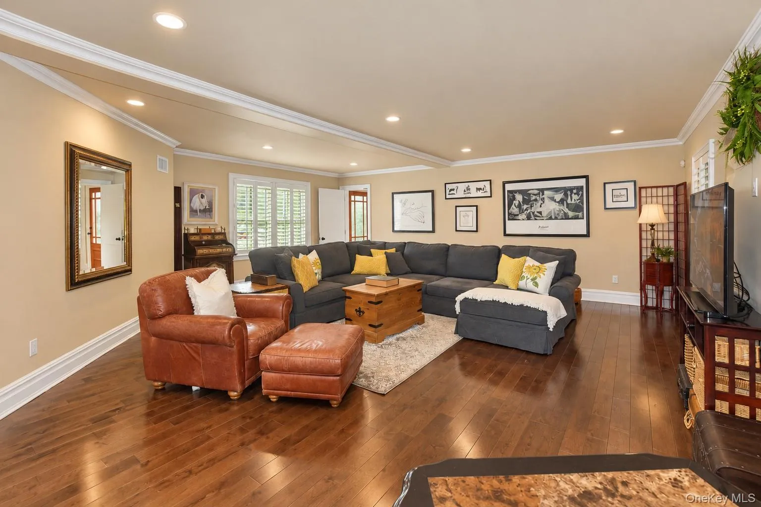 100 Edgewood Avenue, Smithtown, NY, 5 Bedrooms Bedrooms, 10 Rooms Rooms,4 BathroomsBathrooms,Residential,For Rent,Edgewood,0,1044455 100 Edgewood Avenue, Smithtown, NY, 5 Bedrooms Bedrooms, 10 Rooms Rooms,4 BathroomsBathrooms,Residential,For Rent,Edgewood,0,1044455