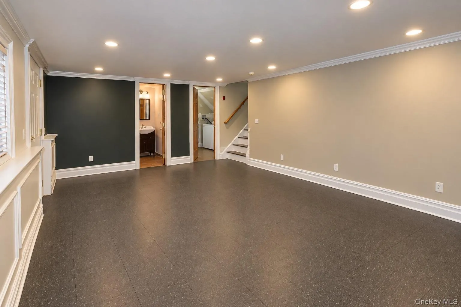 100 Edgewood Avenue, Smithtown, NY, 5 Bedrooms Bedrooms, 10 Rooms Rooms,4 BathroomsBathrooms,Residential,For Rent,Edgewood,0,1044455 100 Edgewood Avenue, Smithtown, NY, 5 Bedrooms Bedrooms, 10 Rooms Rooms,4 BathroomsBathrooms,Residential,For Rent,Edgewood,0,1044455