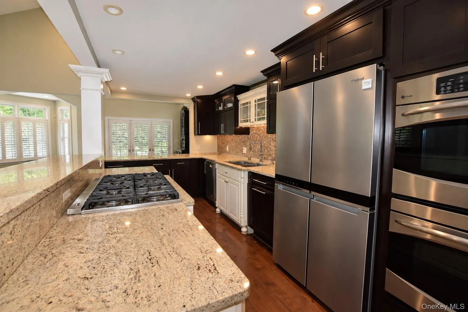 100 Edgewood Avenue, Smithtown, NY, 5 Bedrooms Bedrooms, 10 Rooms Rooms,4 BathroomsBathrooms,Residential,For Rent,Edgewood,0,1044455 100 Edgewood Avenue, Smithtown, NY, 5 Bedrooms Bedrooms, 10 Rooms Rooms,4 BathroomsBathrooms,Residential,For Rent,Edgewood,0,1044455