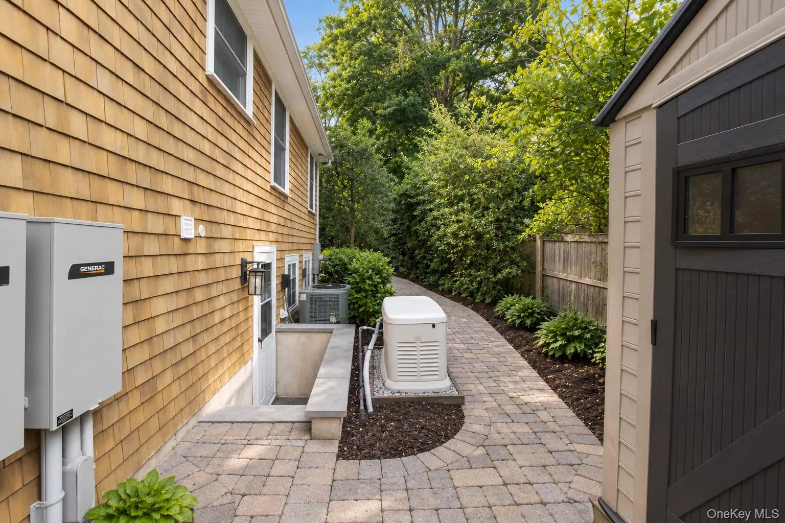 100 Edgewood Avenue, Smithtown, NY, 5 Bedrooms Bedrooms, 10 Rooms Rooms,4 BathroomsBathrooms,Residential,For Rent,Edgewood,0,1044455 100 Edgewood Avenue, Smithtown, NY, 5 Bedrooms Bedrooms, 10 Rooms Rooms,4 BathroomsBathrooms,Residential,For Rent,Edgewood,0,1044455