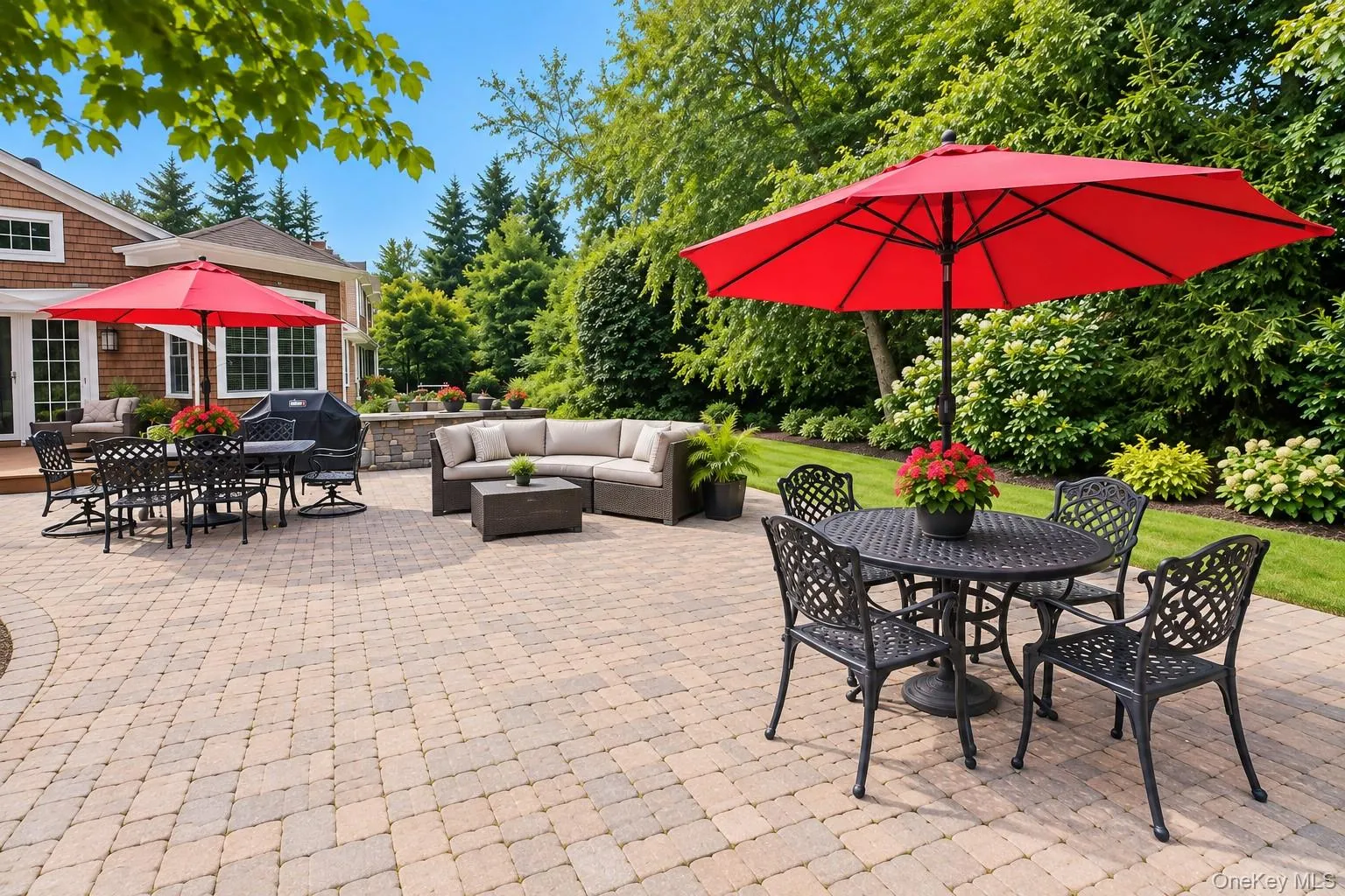 100 Edgewood Avenue, Smithtown, NY, 5 Bedrooms Bedrooms, 10 Rooms Rooms,4 BathroomsBathrooms,Residential,For Rent,Edgewood,0,1044455 100 Edgewood Avenue, Smithtown, NY, 5 Bedrooms Bedrooms, 10 Rooms Rooms,4 BathroomsBathrooms,Residential,For Rent,Edgewood,0,1044455