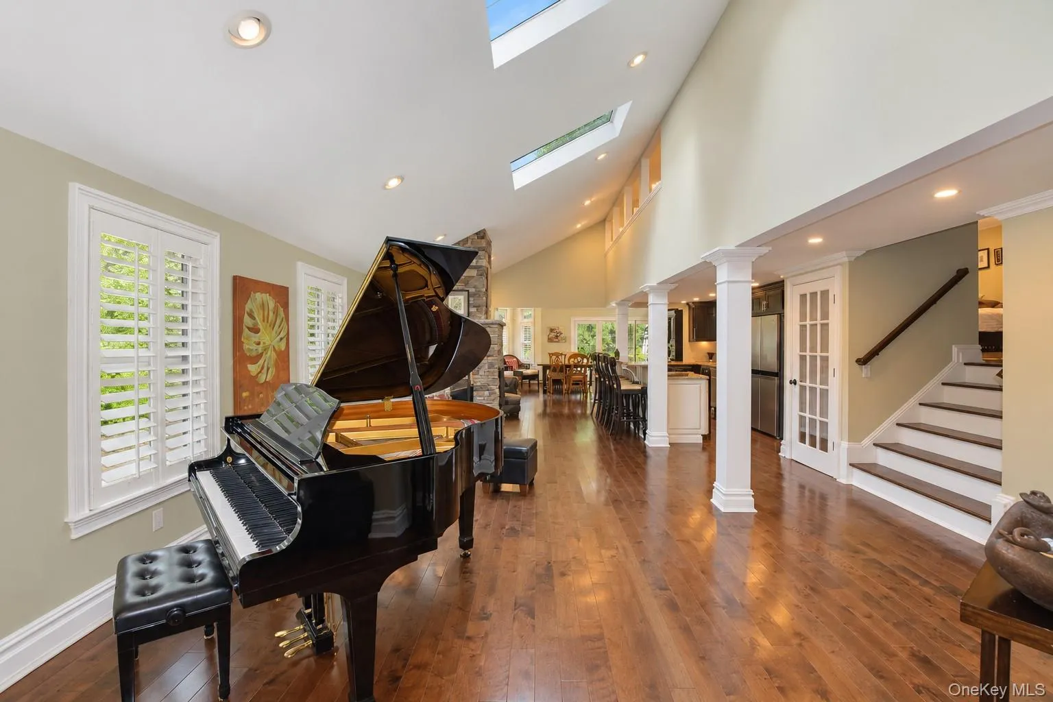 100 Edgewood Avenue, Smithtown, NY, 5 Bedrooms Bedrooms, 10 Rooms Rooms,4 BathroomsBathrooms,Residential,For Rent,Edgewood,0,1044455 100 Edgewood Avenue, Smithtown, NY, 5 Bedrooms Bedrooms, 10 Rooms Rooms,4 BathroomsBathrooms,Residential,For Rent,Edgewood,0,1044455