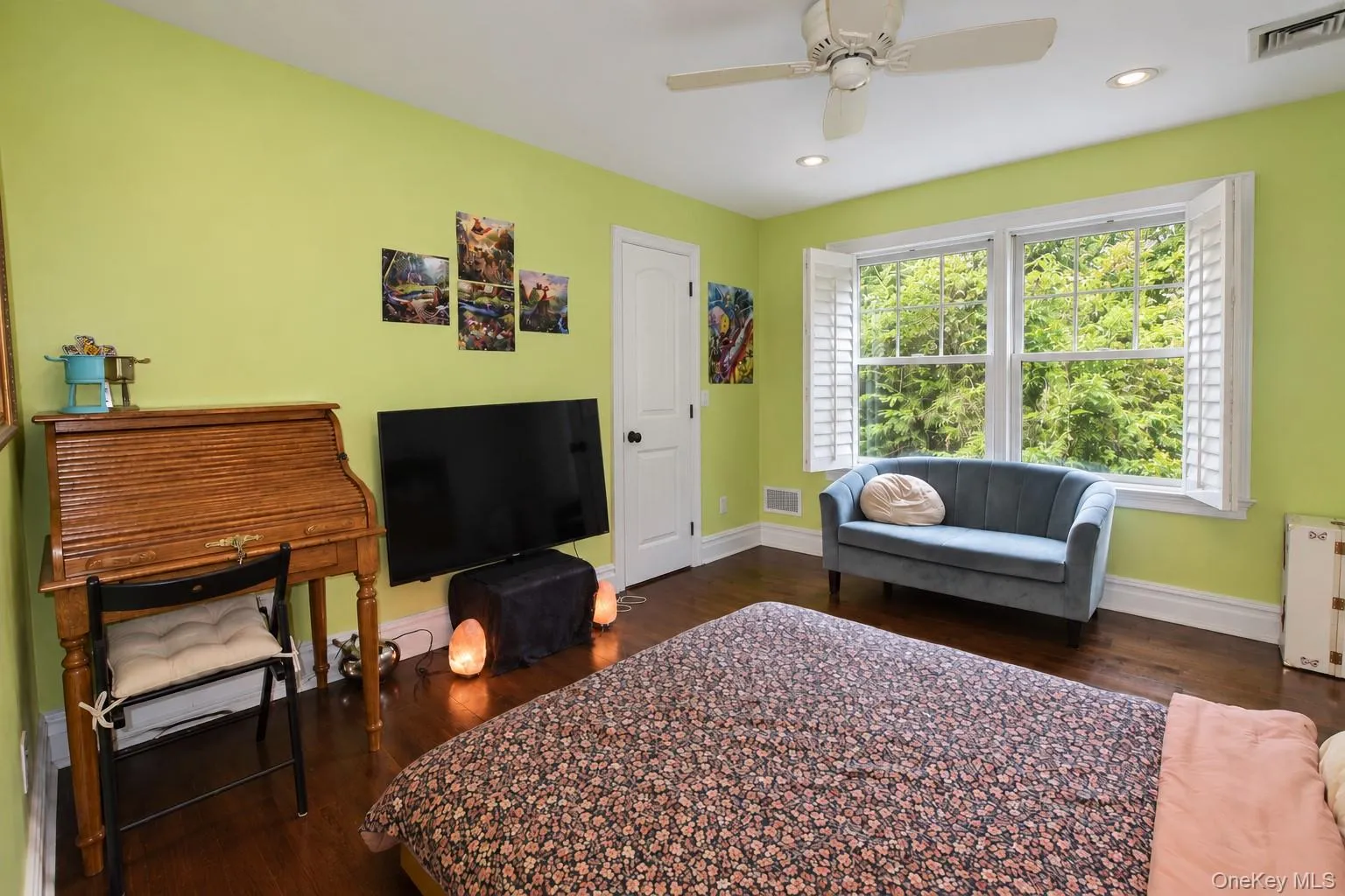 100 Edgewood Avenue, Smithtown, NY, 5 Bedrooms Bedrooms, 10 Rooms Rooms,4 BathroomsBathrooms,Residential,For Rent,Edgewood,0,1044455 100 Edgewood Avenue, Smithtown, NY, 5 Bedrooms Bedrooms, 10 Rooms Rooms,4 BathroomsBathrooms,Residential,For Rent,Edgewood,0,1044455