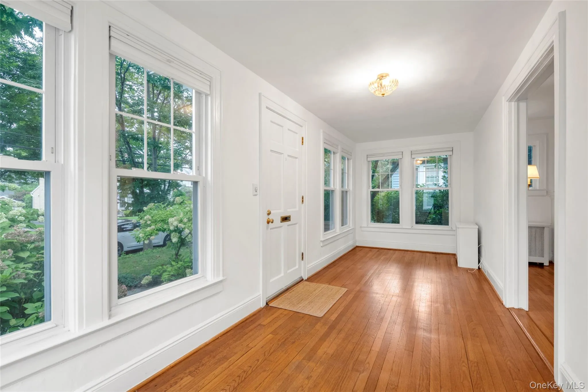 138 Hillcrest Avenue, North Hempstead, NY, 3 Bedrooms Bedrooms, 8 Rooms Rooms,1 BathroomBathrooms,Residential Lease,For Rent,Hillcrest,0,1044459 138 Hillcrest Avenue, North Hempstead, NY, 3 Bedrooms Bedrooms, 8 Rooms Rooms,1 BathroomBathrooms,Residential Lease,For Rent,Hillcrest,0,1044459