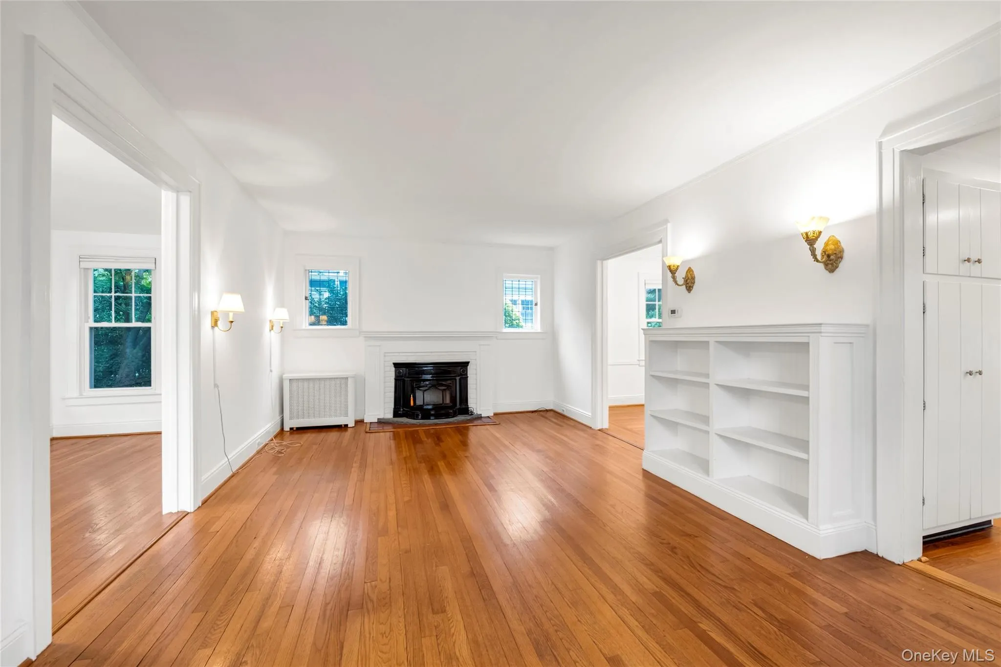 138 Hillcrest Avenue, North Hempstead, NY, 3 Bedrooms Bedrooms, 8 Rooms Rooms,1 BathroomBathrooms,Residential Lease,For Rent,Hillcrest,0,1044459 138 Hillcrest Avenue, North Hempstead, NY, 3 Bedrooms Bedrooms, 8 Rooms Rooms,1 BathroomBathrooms,Residential Lease,For Rent,Hillcrest,0,1044459