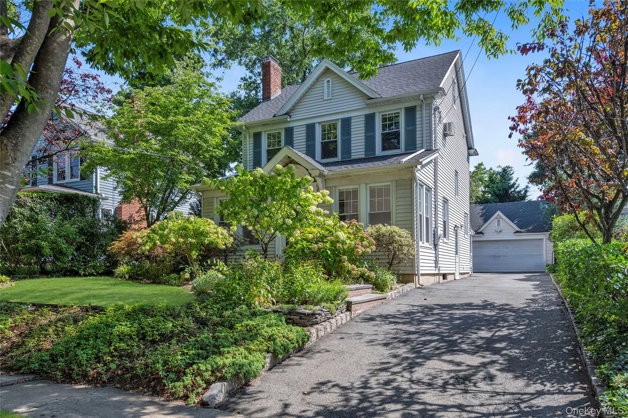 138 Hillcrest Avenue, North Hempstead, NY, 3 Bedrooms Bedrooms, 8 Rooms Rooms,1 BathroomBathrooms,Residential Lease,For Rent,Hillcrest,0,1044459 138 Hillcrest Avenue, North Hempstead, NY, 3 Bedrooms Bedrooms, 8 Rooms Rooms,1 BathroomBathrooms,Residential Lease,For Rent,Hillcrest,0,1044459