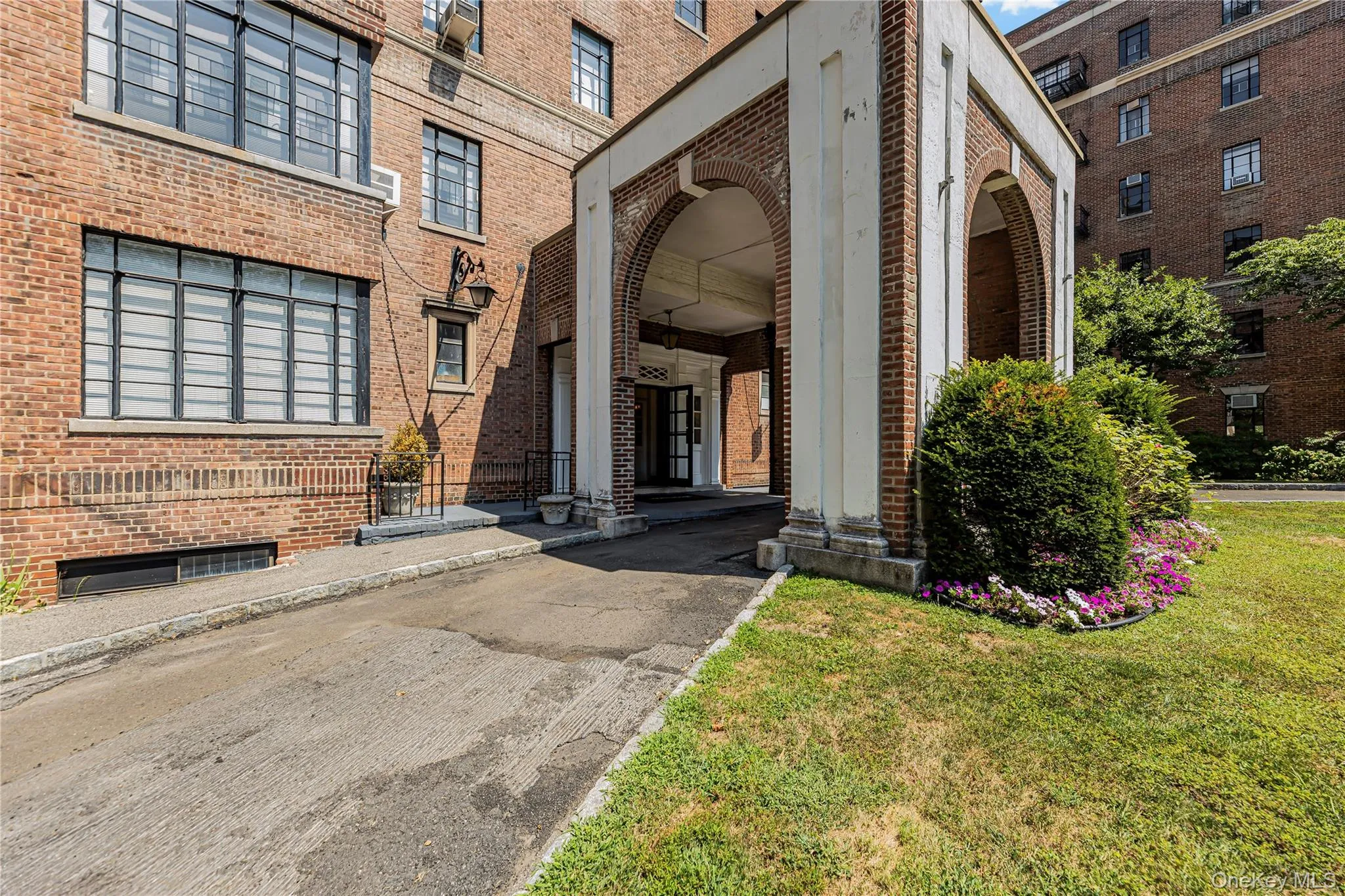 3001 Henry Hudson Parkway, New York, NY, 3 Bedrooms Bedrooms, 7 Rooms Rooms,2 BathroomsBathrooms,Residential,For Rent,Henry Hudson,0,1044467 3001 Henry Hudson Parkway, New York, NY, 3 Bedrooms Bedrooms, 7 Rooms Rooms,2 BathroomsBathrooms,Residential,For Rent,Henry Hudson,0,1044467