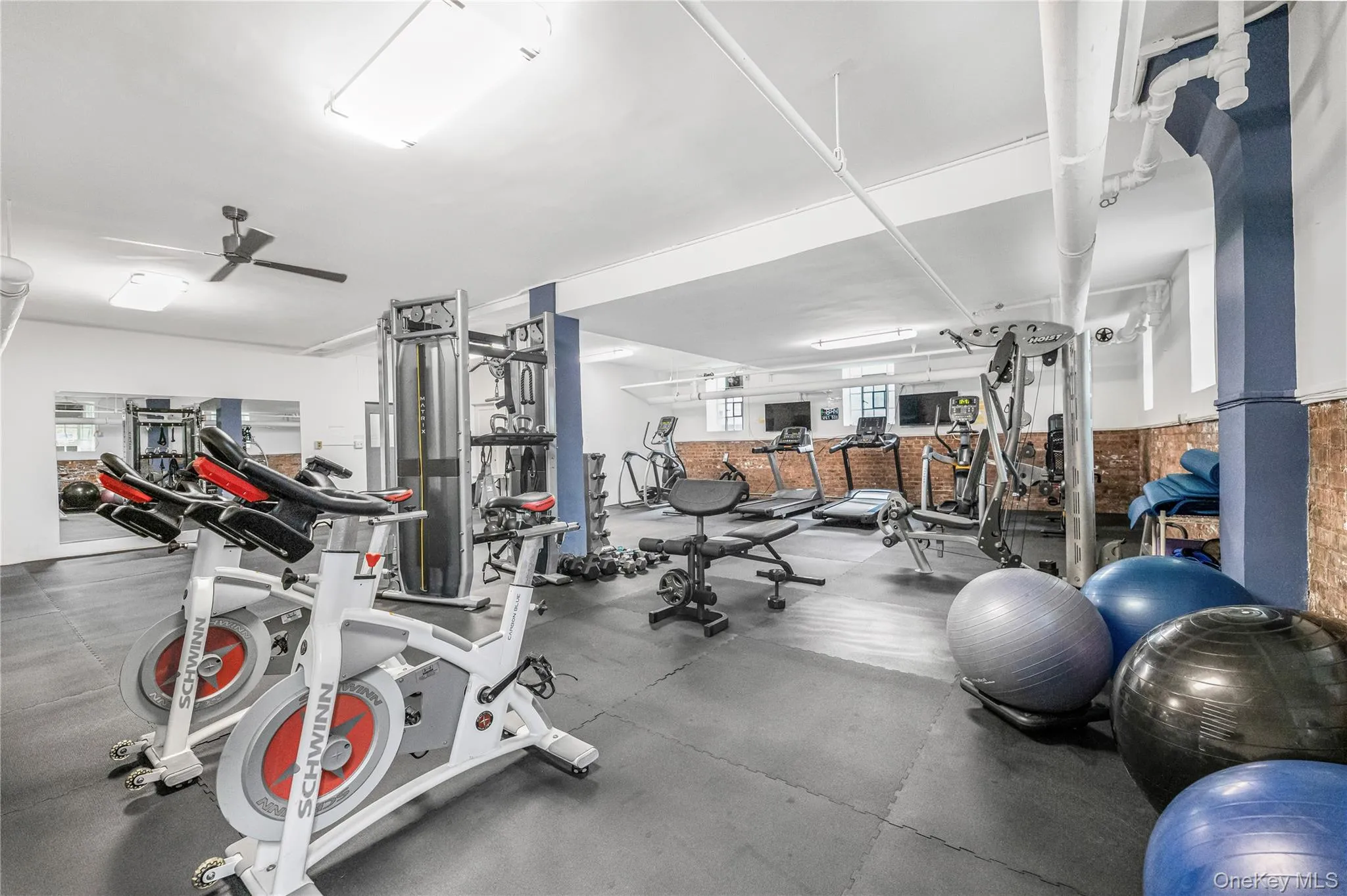 3001 Henry Hudson Parkway, New York, NY, 3 Bedrooms Bedrooms, 7 Rooms Rooms,2 BathroomsBathrooms,Residential,For Rent,Henry Hudson,0,1044467 3001 Henry Hudson Parkway, New York, NY, 3 Bedrooms Bedrooms, 7 Rooms Rooms,2 BathroomsBathrooms,Residential,For Rent,Henry Hudson,0,1044467