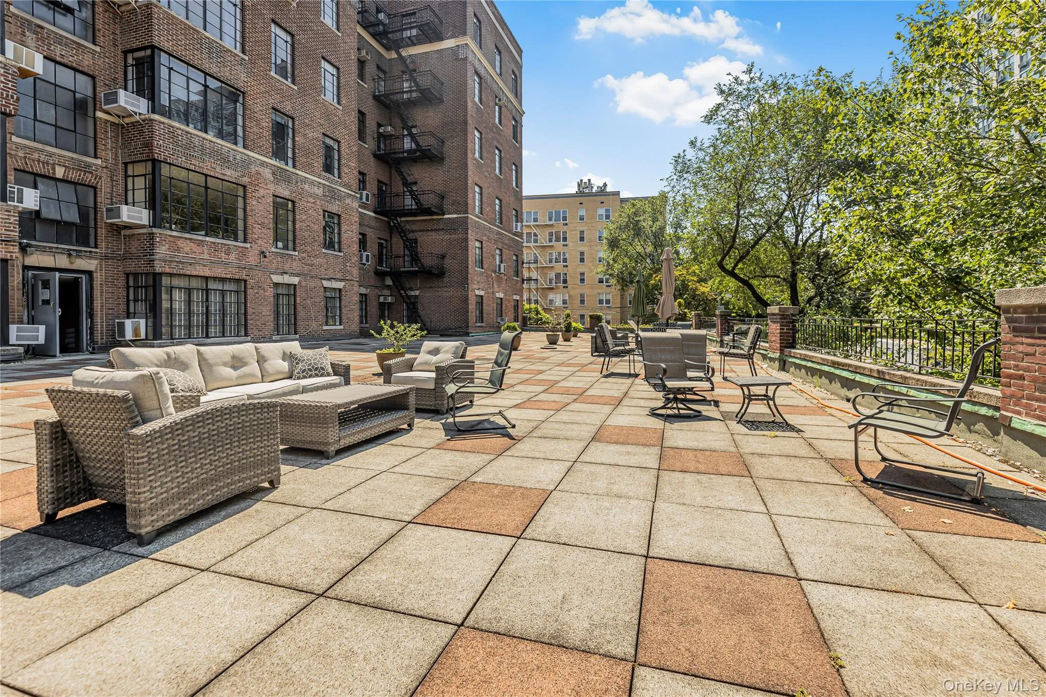 3001 Henry Hudson Parkway, New York, NY, 3 Bedrooms Bedrooms, 7 Rooms Rooms,2 BathroomsBathrooms,Residential,For Rent,Henry Hudson,0,1044467 3001 Henry Hudson Parkway, New York, NY, 3 Bedrooms Bedrooms, 7 Rooms Rooms,2 BathroomsBathrooms,Residential,For Rent,Henry Hudson,0,1044467