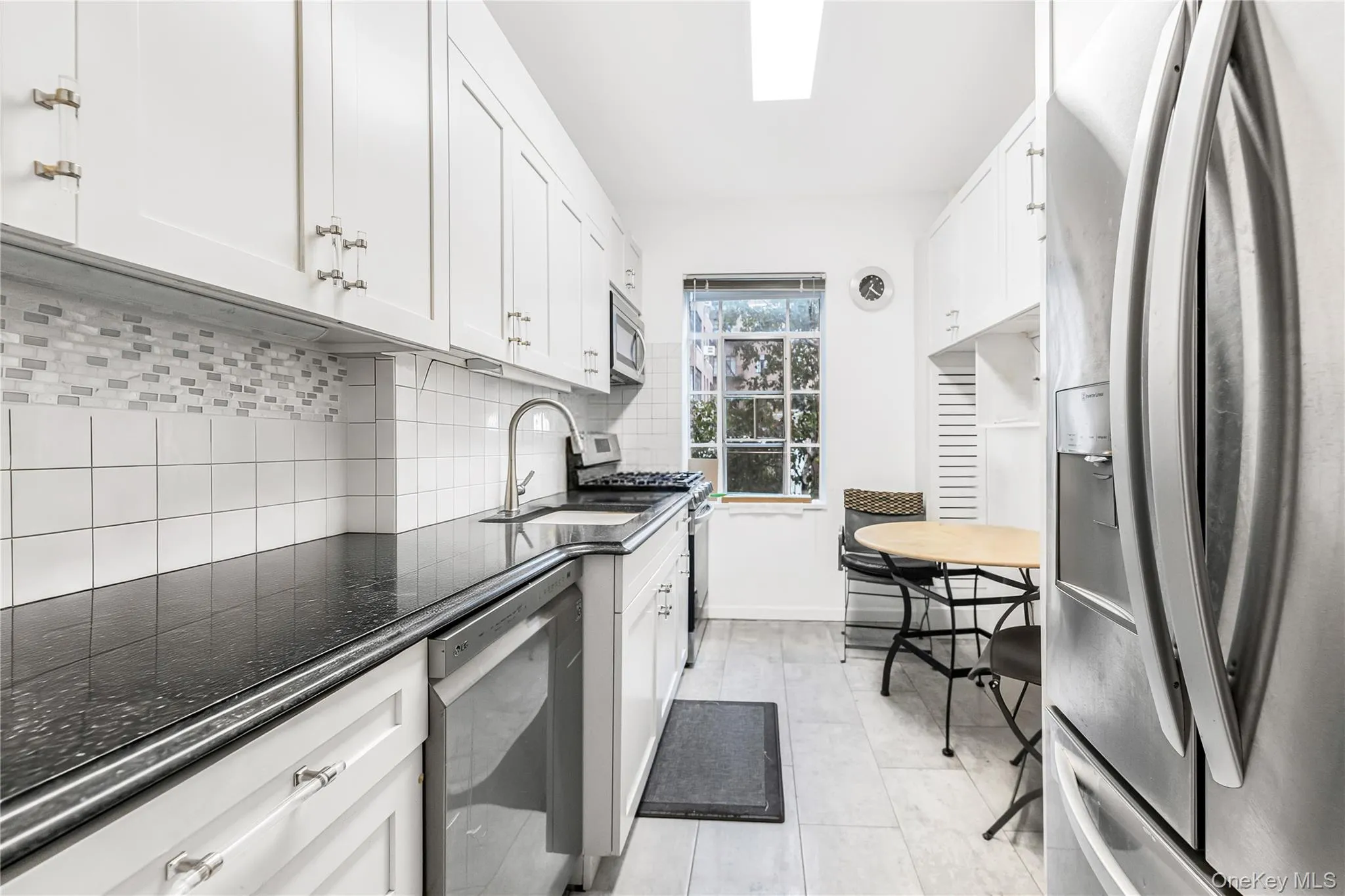 3001 Henry Hudson Parkway, New York, NY, 3 Bedrooms Bedrooms, 7 Rooms Rooms,2 BathroomsBathrooms,Residential,For Rent,Henry Hudson,0,1044467 3001 Henry Hudson Parkway, New York, NY, 3 Bedrooms Bedrooms, 7 Rooms Rooms,2 BathroomsBathrooms,Residential,For Rent,Henry Hudson,0,1044467