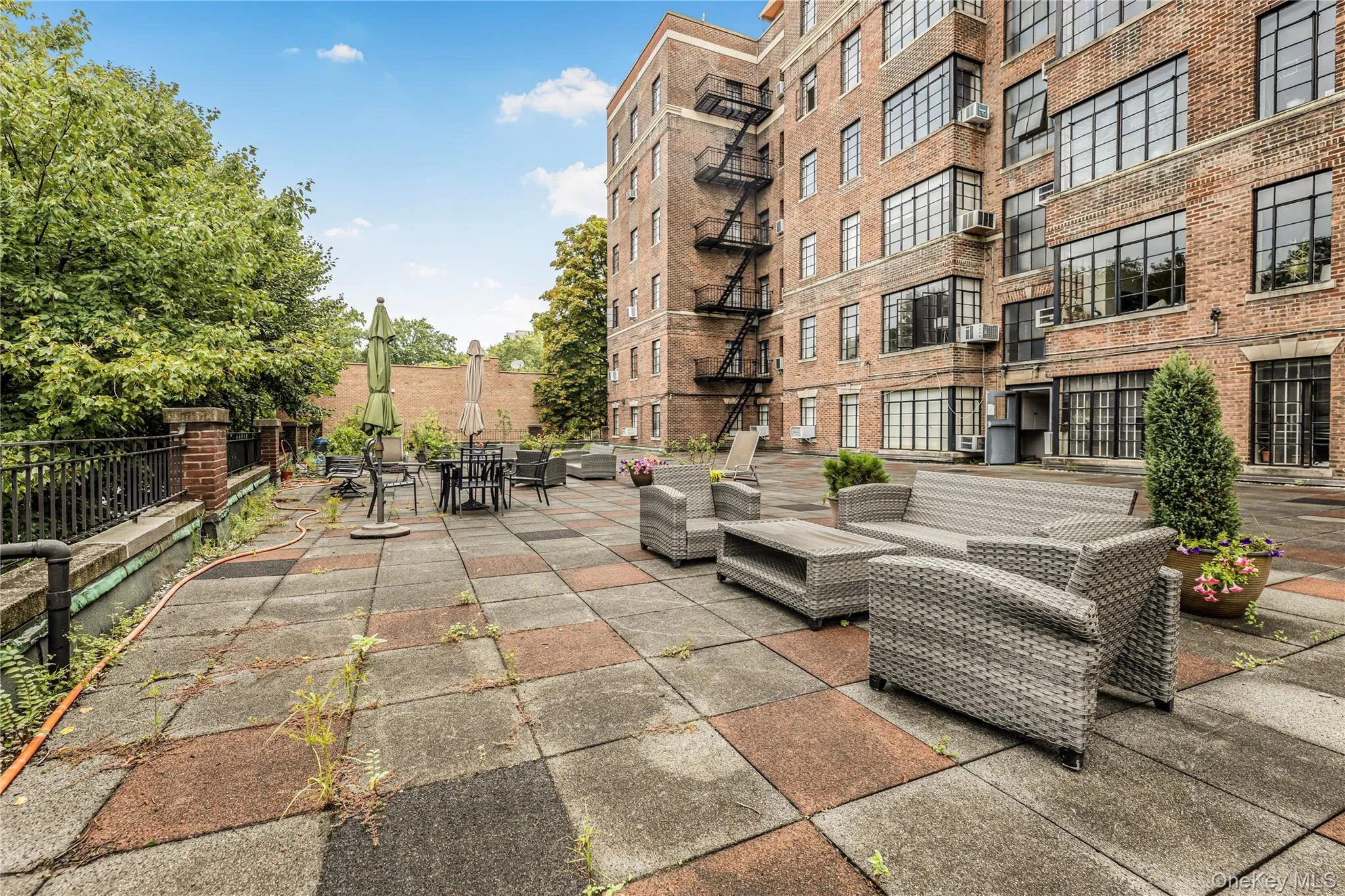 3001 Henry Hudson Parkway, New York, NY, 3 Bedrooms Bedrooms, 7 Rooms Rooms,2 BathroomsBathrooms,Residential,For Rent,Henry Hudson,0,1044467 3001 Henry Hudson Parkway, New York, NY, 3 Bedrooms Bedrooms, 7 Rooms Rooms,2 BathroomsBathrooms,Residential,For Rent,Henry Hudson,0,1044467