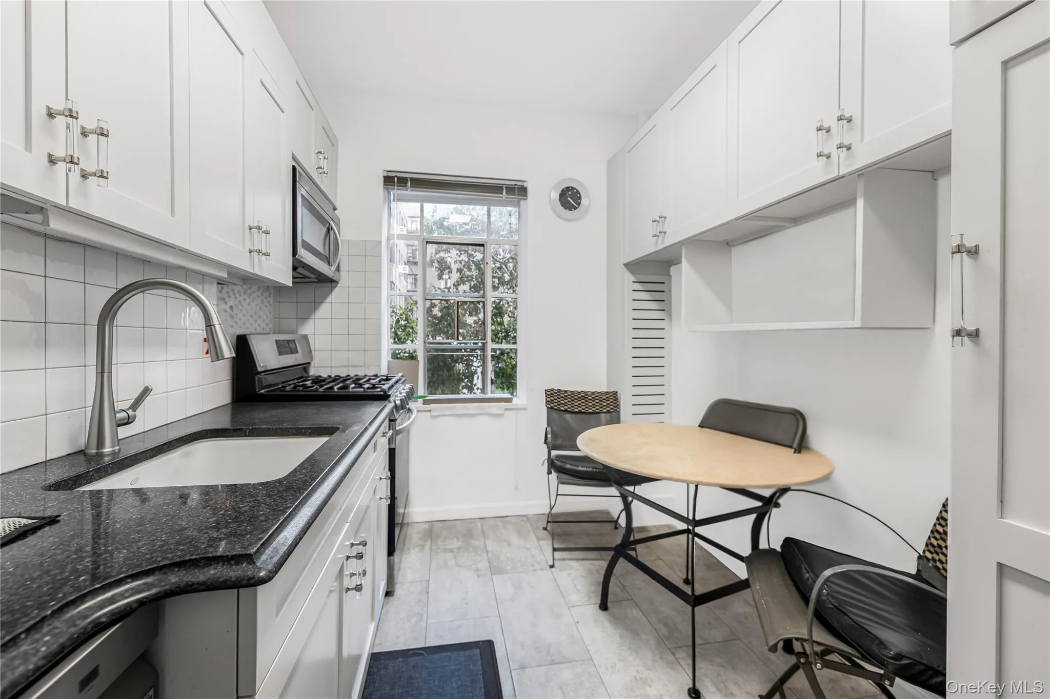 3001 Henry Hudson Parkway, New York, NY, 3 Bedrooms Bedrooms, 7 Rooms Rooms,2 BathroomsBathrooms,Residential,For Rent,Henry Hudson,0,1044467 3001 Henry Hudson Parkway, New York, NY, 3 Bedrooms Bedrooms, 7 Rooms Rooms,2 BathroomsBathrooms,Residential,For Rent,Henry Hudson,0,1044467