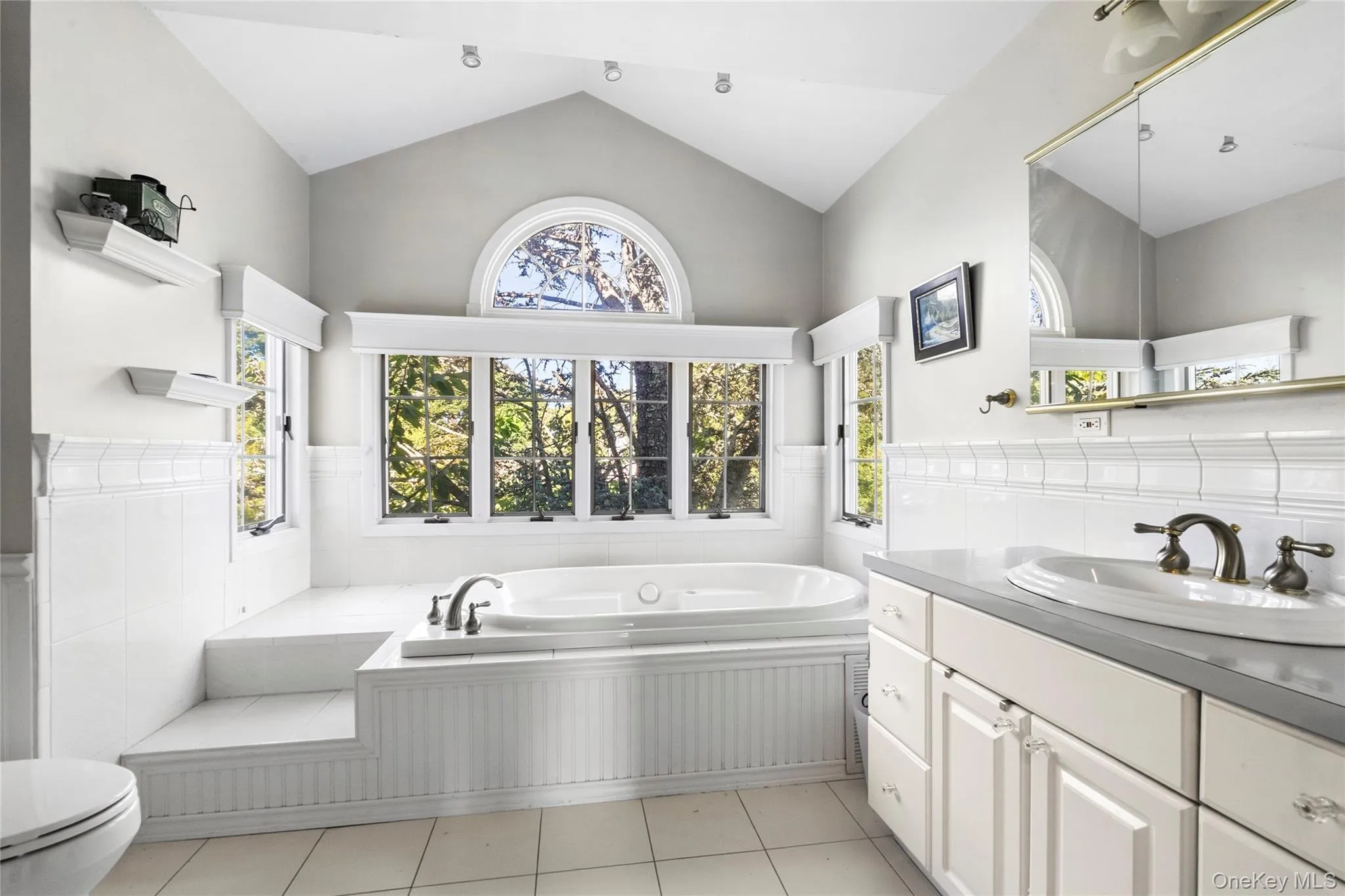 136 Ocean Avenue, Oyster Bay, NY, 5 Bedrooms Bedrooms, 11 Rooms Rooms,3 BathroomsBathrooms,Residential,For Rent,Ocean,0,1044468 136 Ocean Avenue, Oyster Bay, NY, 5 Bedrooms Bedrooms, 11 Rooms Rooms,3 BathroomsBathrooms,Residential,For Rent,Ocean,0,1044468