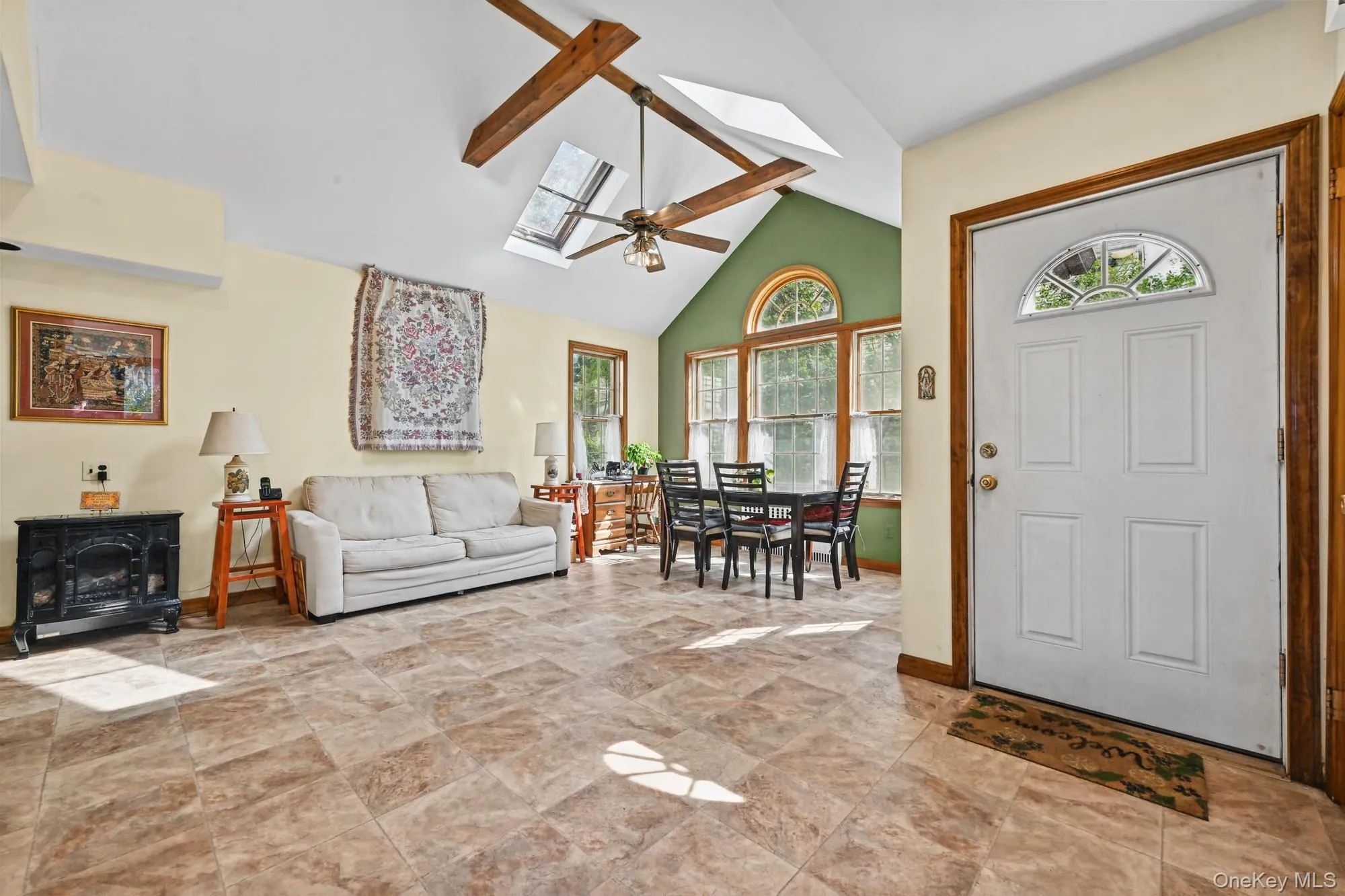 230 Crocus Avenue, Hempstead, NY, 3 Bedrooms Bedrooms, 8 Rooms Rooms,2 BathroomsBathrooms,Residential,For Rent,Crocus,0,1044474 230 Crocus Avenue, Hempstead, NY, 3 Bedrooms Bedrooms, 8 Rooms Rooms,2 BathroomsBathrooms,Residential,For Rent,Crocus,0,1044474