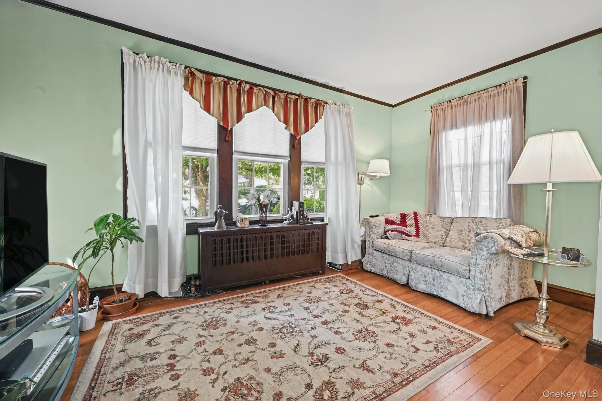 230 Crocus Avenue, Hempstead, NY, 3 Bedrooms Bedrooms, 8 Rooms Rooms,2 BathroomsBathrooms,Residential,For Rent,Crocus,0,1044474 230 Crocus Avenue, Hempstead, NY, 3 Bedrooms Bedrooms, 8 Rooms Rooms,2 BathroomsBathrooms,Residential,For Rent,Crocus,0,1044474