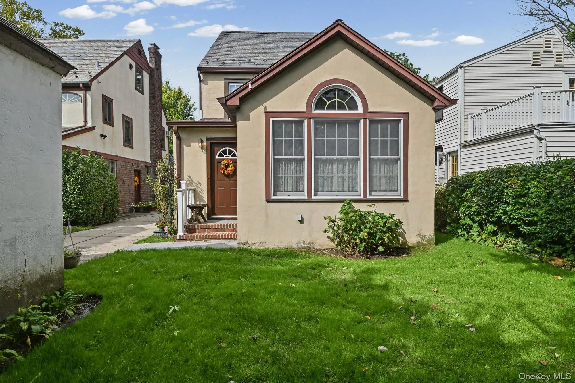 230 Crocus Avenue, Hempstead, NY, 3 Bedrooms Bedrooms, 8 Rooms Rooms,2 BathroomsBathrooms,Residential,For Rent,Crocus,0,1044474 230 Crocus Avenue, Hempstead, NY, 3 Bedrooms Bedrooms, 8 Rooms Rooms,2 BathroomsBathrooms,Residential,For Rent,Crocus,0,1044474