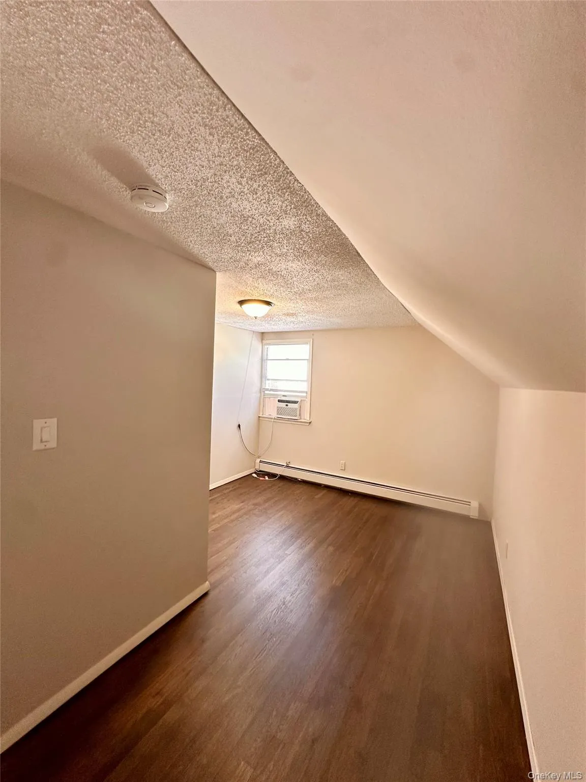532 Park Avenue, Brookhaven, NY, 2 Bedrooms Bedrooms, 5 Rooms Rooms,1 BathroomBathrooms,Residential Lease,For Rent,Park,0,1044477 532 Park Avenue, Brookhaven, NY, 2 Bedrooms Bedrooms, 5 Rooms Rooms,1 BathroomBathrooms,Residential Lease,For Rent,Park,0,1044477