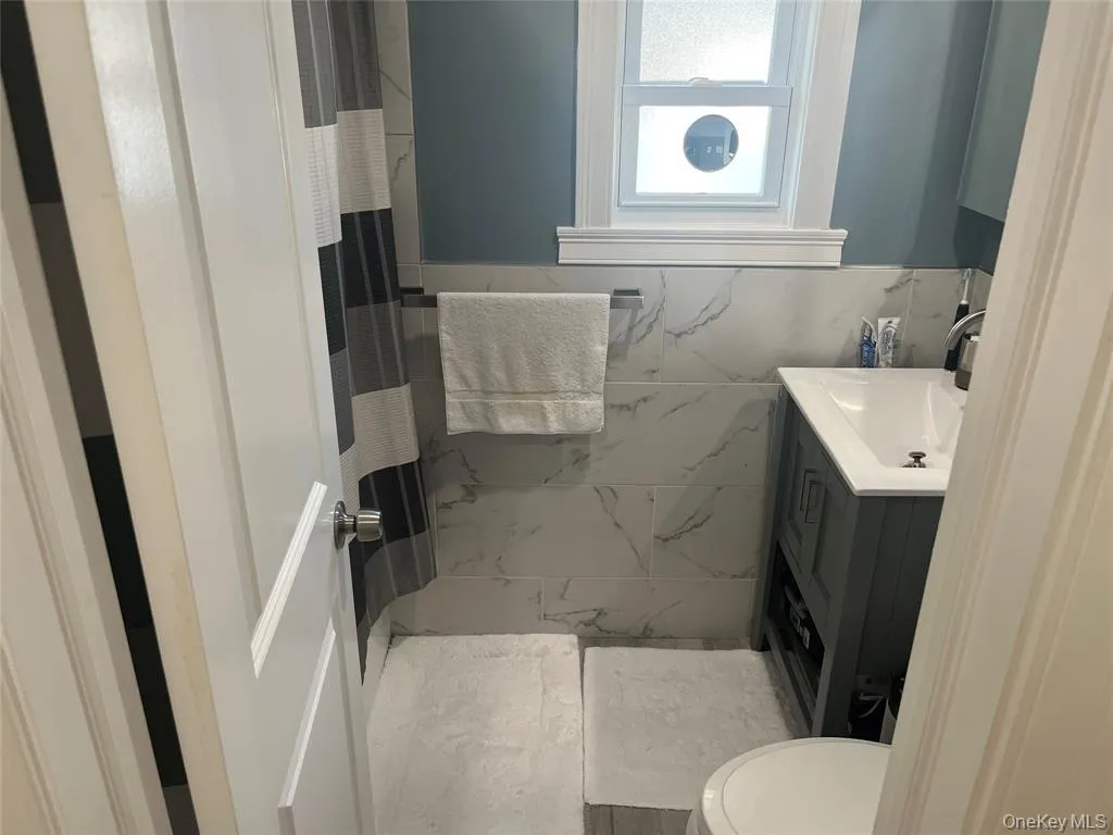 19 9th Avenue, Huntington, NY, 2 Bedrooms Bedrooms, 4 Rooms Rooms,1 BathroomBathrooms,Residential,For Rent,9th,0,1044486 19 9th Avenue, Huntington, NY, 2 Bedrooms Bedrooms, 4 Rooms Rooms,1 BathroomBathrooms,Residential,For Rent,9th,0,1044486