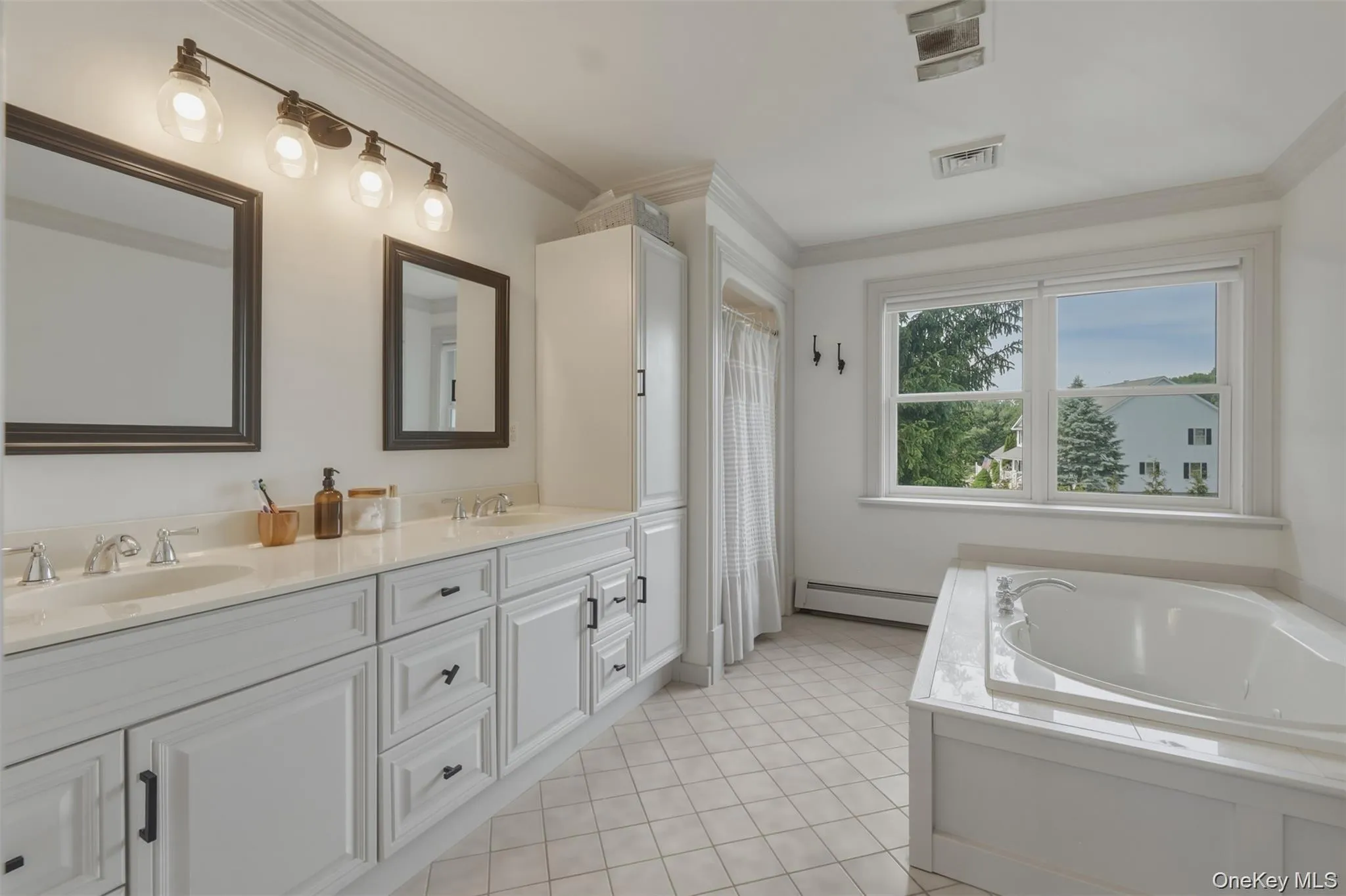 79 Millbrook Road, Gardiner, NY, 4 Bedrooms Bedrooms, 12 Rooms Rooms,3 BathroomsBathrooms,Residential,For Rent,Millbrook,0,1044488 79 Millbrook Road, Gardiner, NY, 4 Bedrooms Bedrooms, 12 Rooms Rooms,3 BathroomsBathrooms,Residential,For Rent,Millbrook,0,1044488