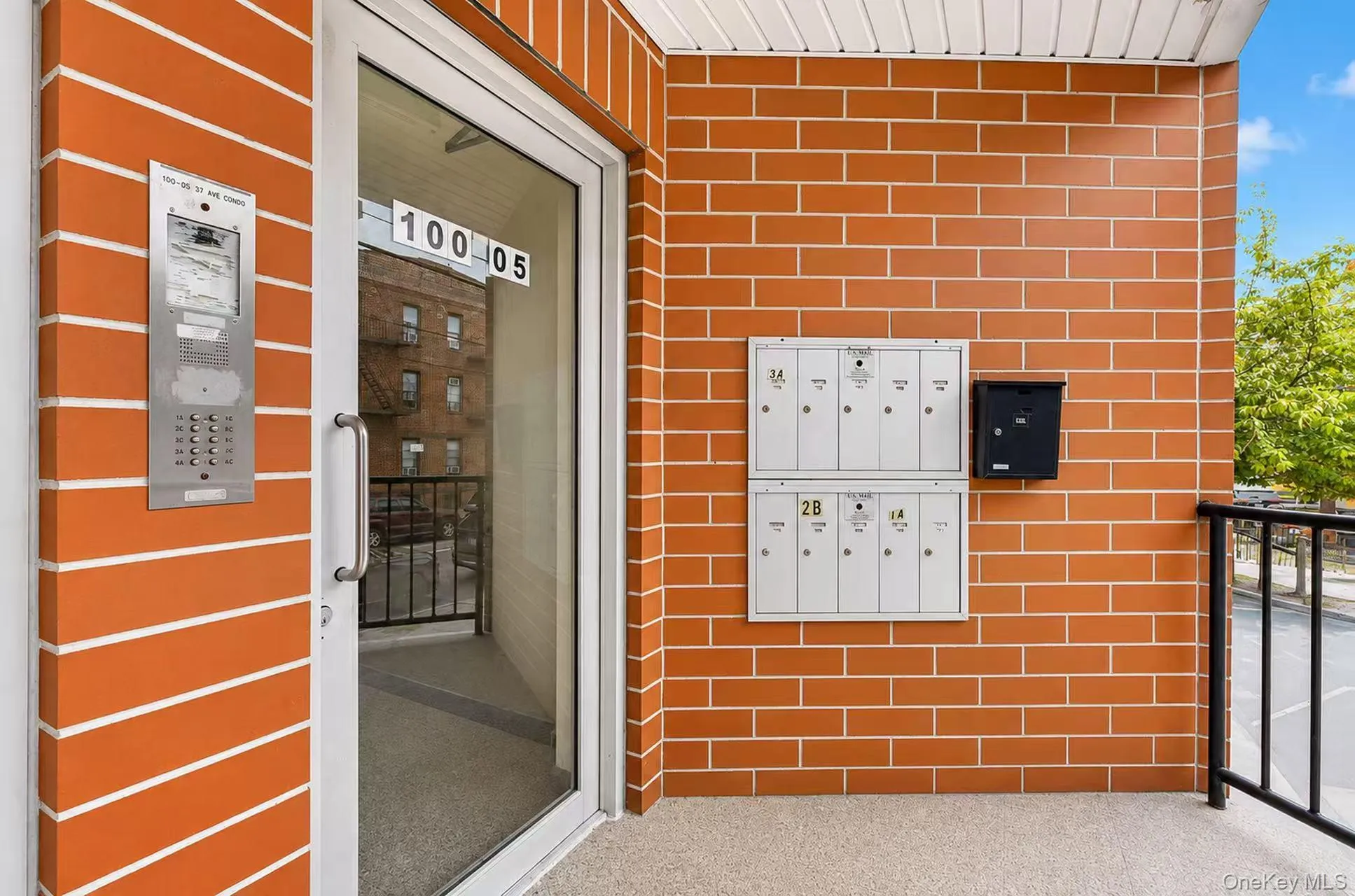 10005 37th Avenue, New York, NY, 3 Bedrooms Bedrooms, 6 Rooms Rooms,2 BathroomsBathrooms,Residential,For Rent,37th,0,1044491 10005 37th Avenue, New York, NY, 3 Bedrooms Bedrooms, 6 Rooms Rooms,2 BathroomsBathrooms,Residential,For Rent,37th,0,1044491