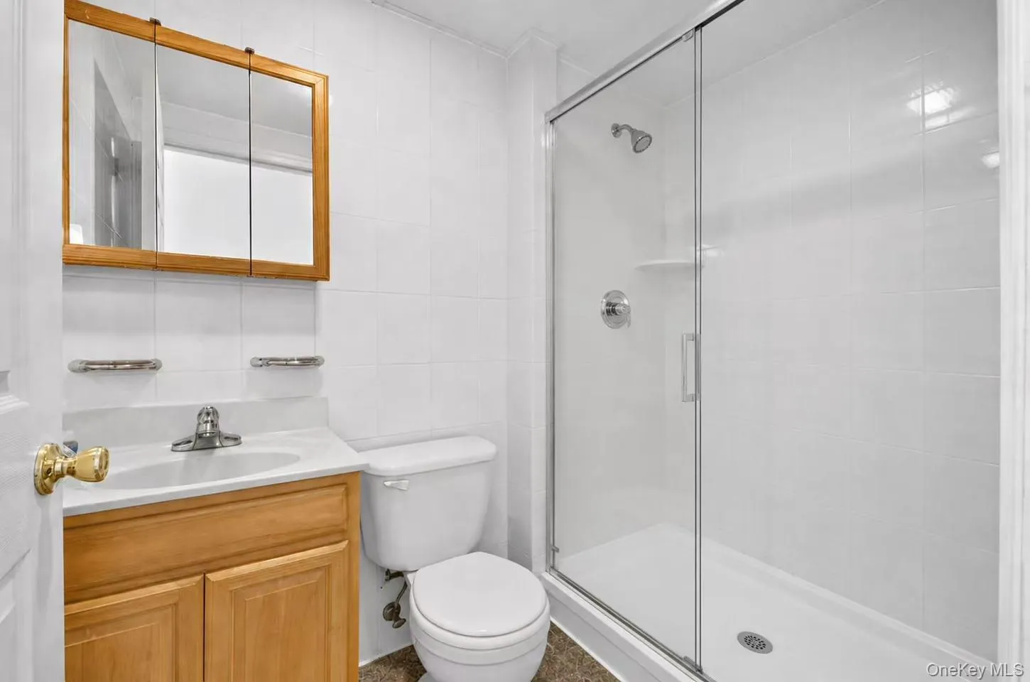 10005 37th Avenue, New York, NY, 3 Bedrooms Bedrooms, 6 Rooms Rooms,2 BathroomsBathrooms,Residential,For Rent,37th,0,1044491 10005 37th Avenue, New York, NY, 3 Bedrooms Bedrooms, 6 Rooms Rooms,2 BathroomsBathrooms,Residential,For Rent,37th,0,1044491