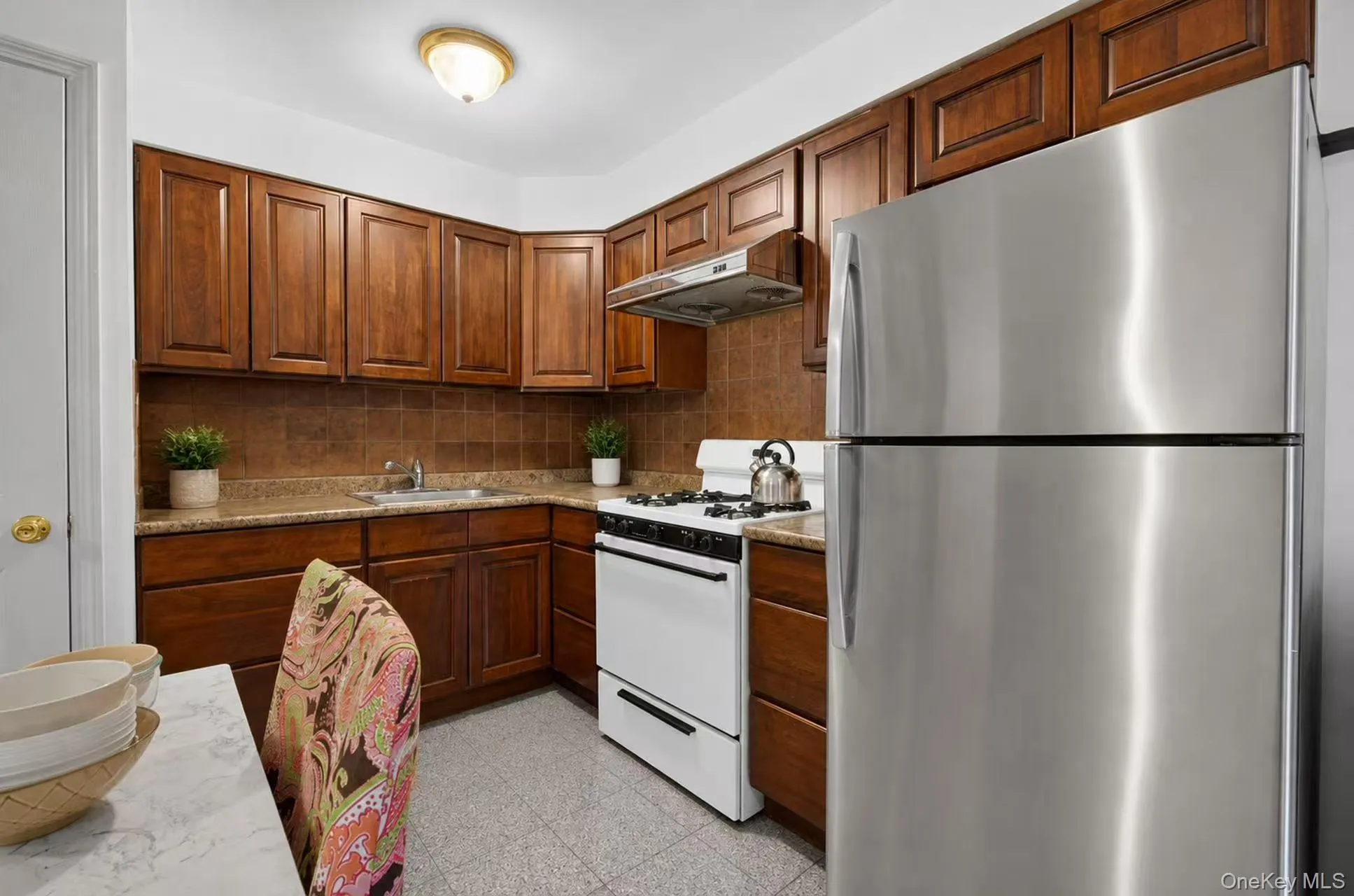 10005 37th Avenue, New York, NY, 3 Bedrooms Bedrooms, 6 Rooms Rooms,2 BathroomsBathrooms,Residential,For Rent,37th,0,1044491 10005 37th Avenue, New York, NY, 3 Bedrooms Bedrooms, 6 Rooms Rooms,2 BathroomsBathrooms,Residential,For Rent,37th,0,1044491