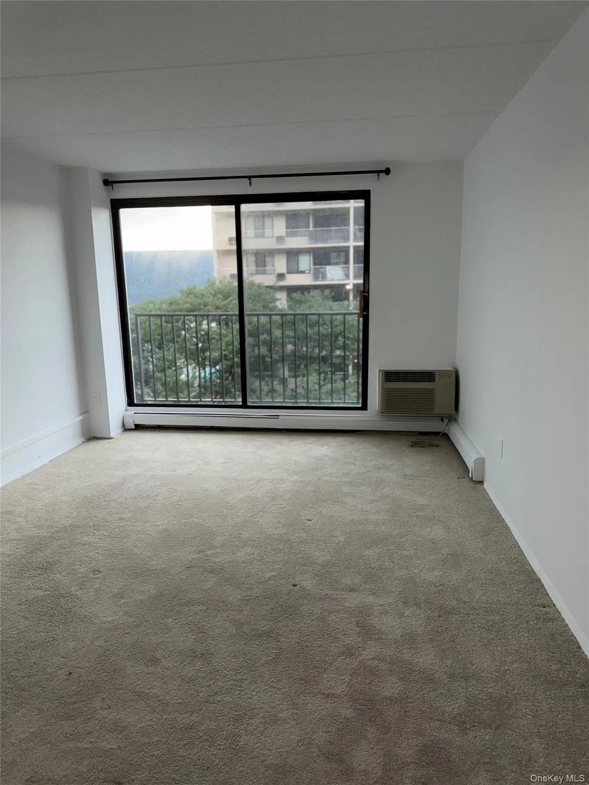 1116 Warburton Avenue, Yonkers, NY, 2 Bedrooms Bedrooms, 5 Rooms Rooms,1 BathroomBathrooms,Residential Lease,For Rent,Warburton,0,1044501 1116 Warburton Avenue, Yonkers, NY, 2 Bedrooms Bedrooms, 5 Rooms Rooms,1 BathroomBathrooms,Residential Lease,For Rent,Warburton,0,1044501