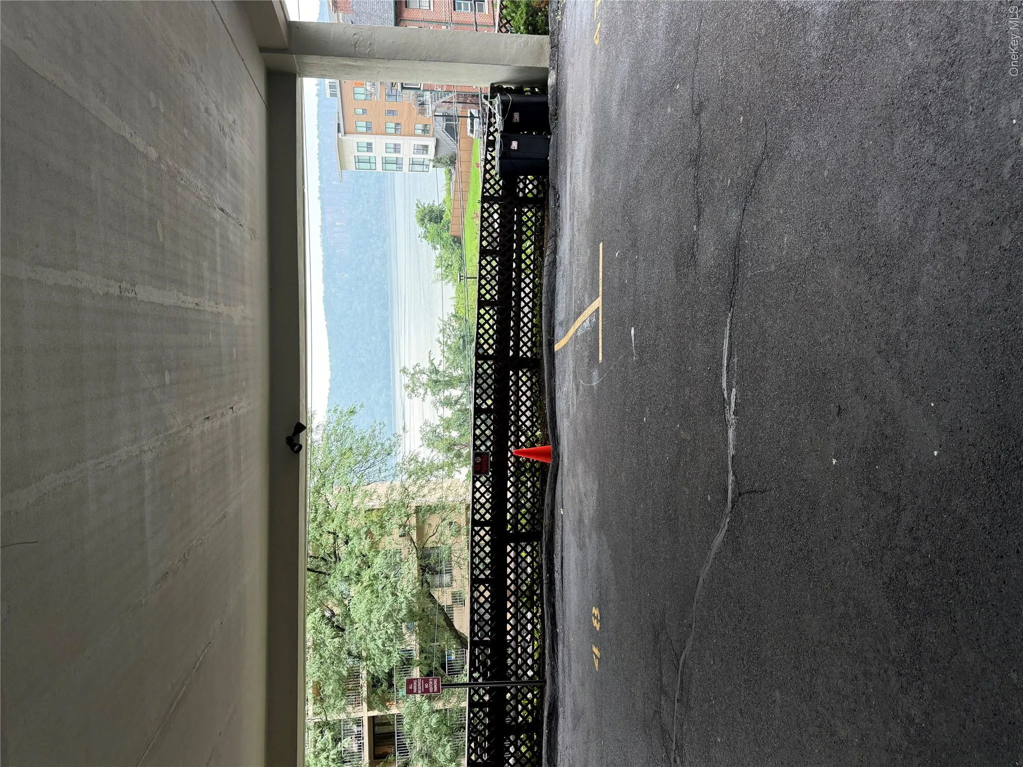 1116 Warburton Avenue, Yonkers, NY, 2 Bedrooms Bedrooms, 5 Rooms Rooms,1 BathroomBathrooms,Residential Lease,For Rent,Warburton,0,1044501 1116 Warburton Avenue, Yonkers, NY, 2 Bedrooms Bedrooms, 5 Rooms Rooms,1 BathroomBathrooms,Residential Lease,For Rent,Warburton,0,1044501