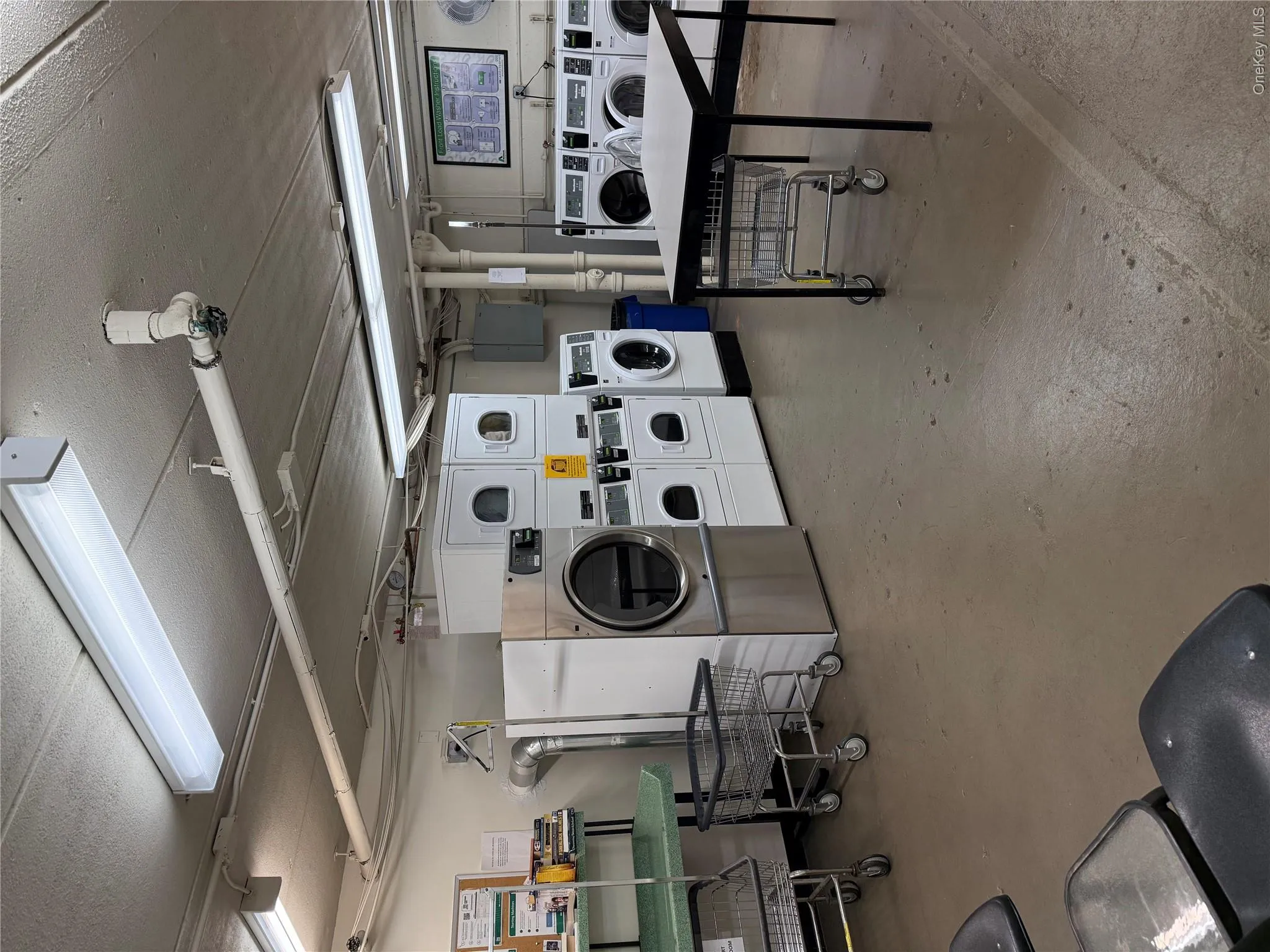 1116 Warburton Avenue, Yonkers, NY, 2 Bedrooms Bedrooms, 5 Rooms Rooms,1 BathroomBathrooms,Residential Lease,For Rent,Warburton,0,1044501 1116 Warburton Avenue, Yonkers, NY, 2 Bedrooms Bedrooms, 5 Rooms Rooms,1 BathroomBathrooms,Residential Lease,For Rent,Warburton,0,1044501