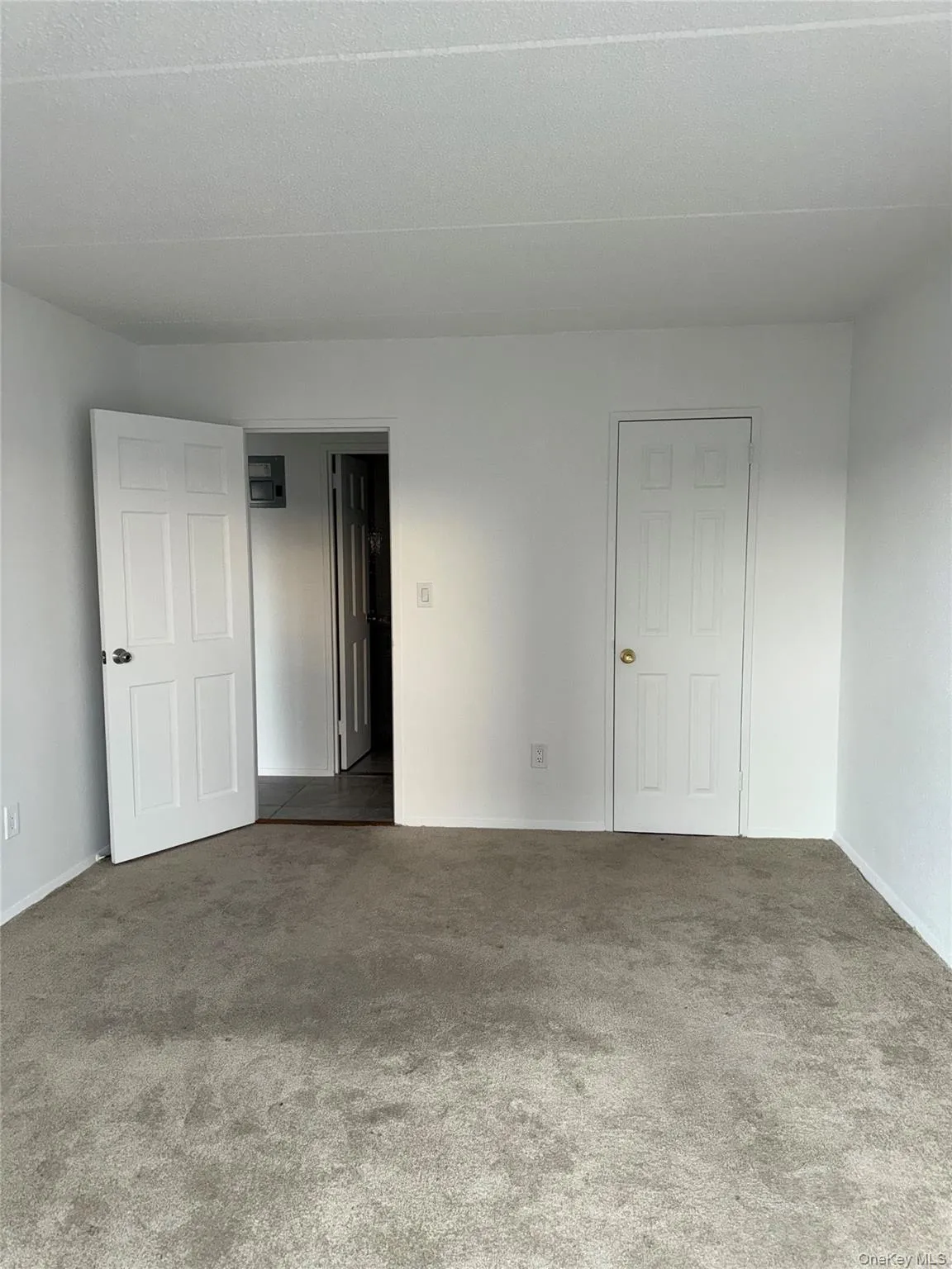 1116 Warburton Avenue, Yonkers, NY, 2 Bedrooms Bedrooms, 5 Rooms Rooms,1 BathroomBathrooms,Residential Lease,For Rent,Warburton,0,1044501 1116 Warburton Avenue, Yonkers, NY, 2 Bedrooms Bedrooms, 5 Rooms Rooms,1 BathroomBathrooms,Residential Lease,For Rent,Warburton,0,1044501