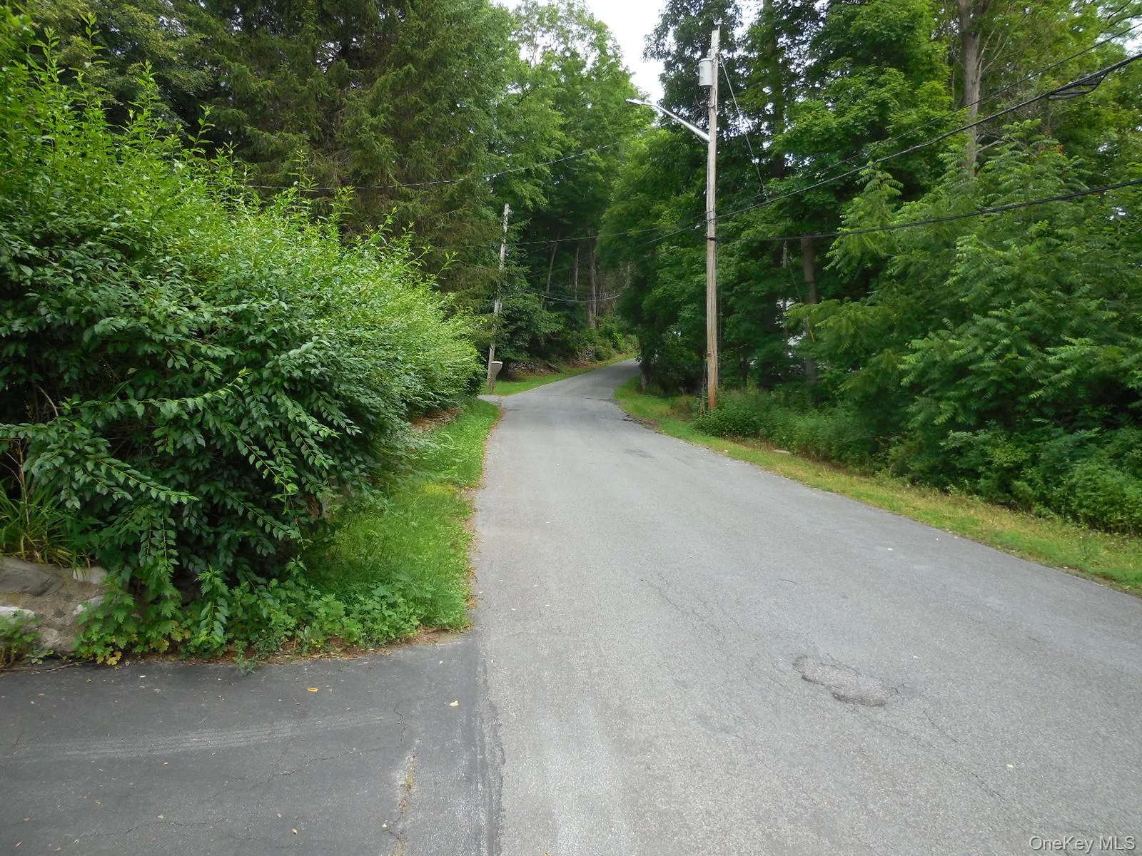 Minister's Flats Road, driveway on the left. A quiet country road, 5 minutes to town. Minister's Flats Road, driveway on the left. A quiet country road, 5 minutes to town.