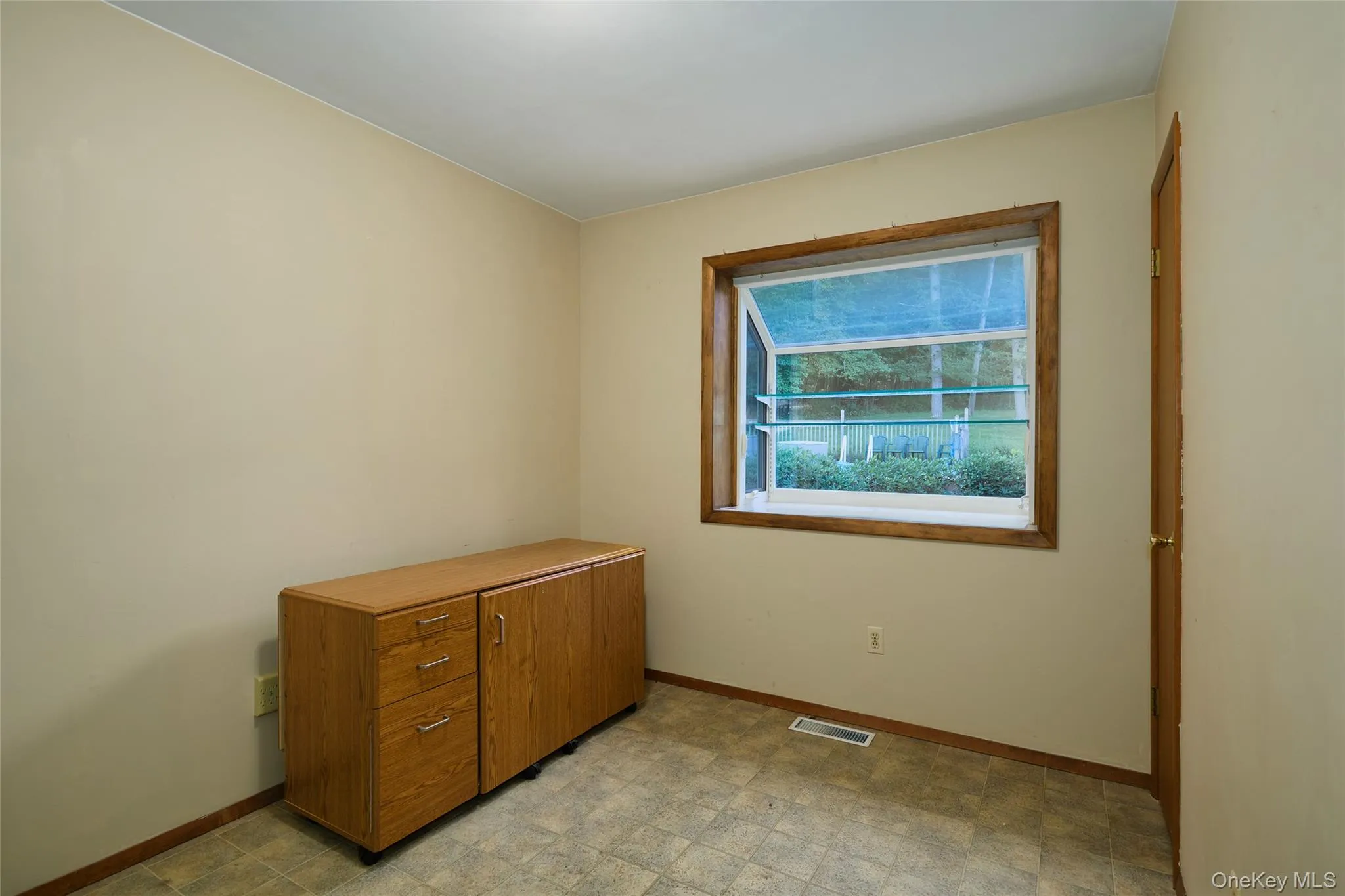 2800 Route 82, La Grange, NY, 3 Bedrooms Bedrooms, 8 Rooms Rooms,2 BathroomsBathrooms,Residential,For Rent,Route 82,0,1044510 2800 Route 82, La Grange, NY, 3 Bedrooms Bedrooms, 8 Rooms Rooms,2 BathroomsBathrooms,Residential,For Rent,Route 82,0,1044510