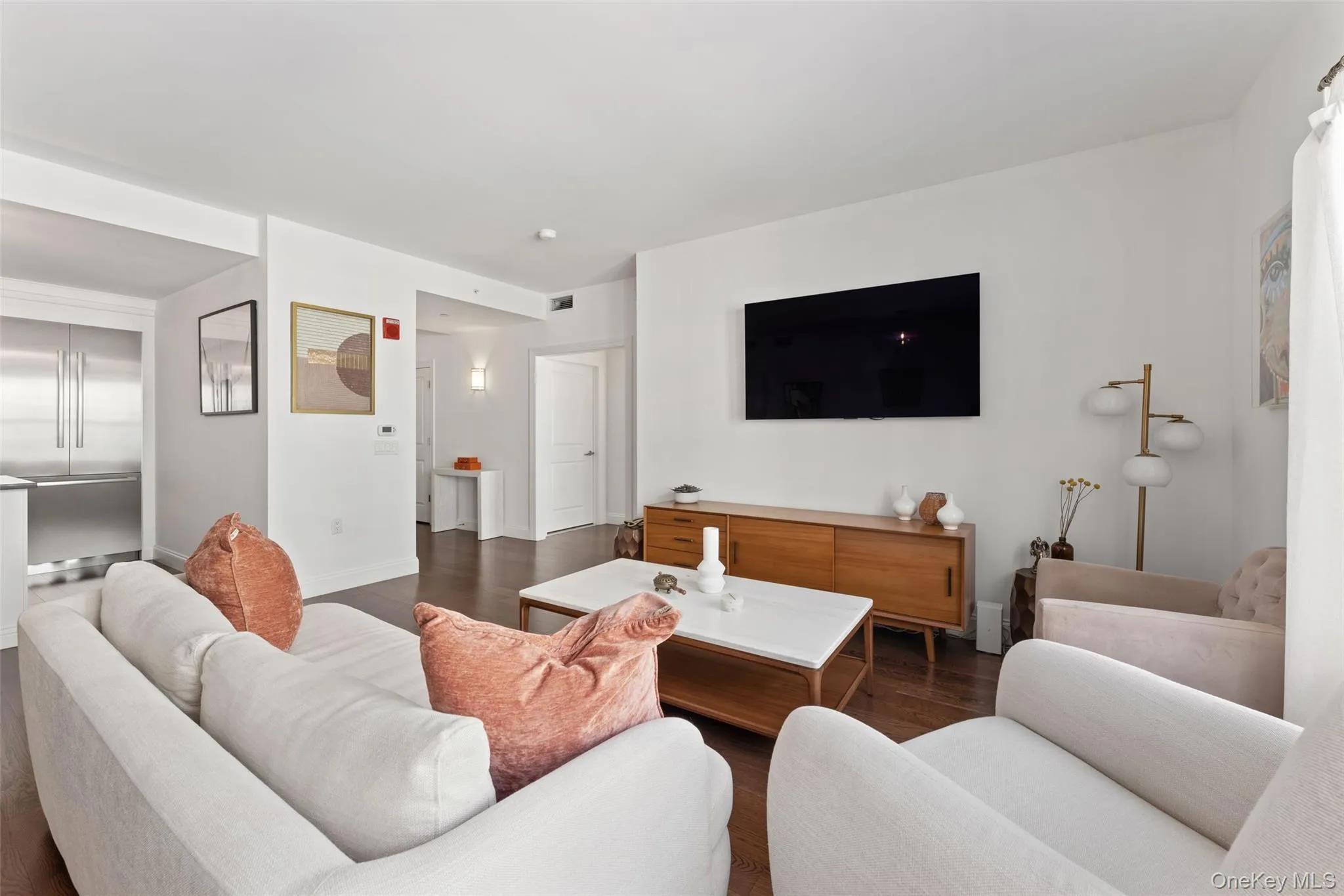 10 Byron Place, Mamaroneck, NY, 2 Bedrooms Bedrooms, 5 Rooms Rooms,2 BathroomsBathrooms,Residential Lease,For Rent,Byron,0,1044512 10 Byron Place, Mamaroneck, NY, 2 Bedrooms Bedrooms, 5 Rooms Rooms,2 BathroomsBathrooms,Residential Lease,For Rent,Byron,0,1044512