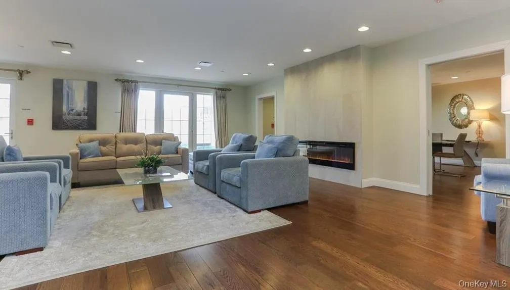 10 Byron Place, Mamaroneck, NY, 2 Bedrooms Bedrooms, 5 Rooms Rooms,2 BathroomsBathrooms,Residential Lease,For Rent,Byron,0,1044512 10 Byron Place, Mamaroneck, NY, 2 Bedrooms Bedrooms, 5 Rooms Rooms,2 BathroomsBathrooms,Residential Lease,For Rent,Byron,0,1044512