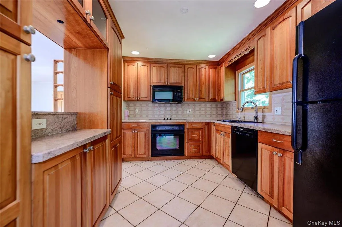 9 Somerstown Road, Ossining, NY, 4 Bedrooms Bedrooms, 9 Rooms Rooms,2 BathroomsBathrooms,Residential,For Rent,Somerstown,0,1044513 9 Somerstown Road, Ossining, NY, 4 Bedrooms Bedrooms, 9 Rooms Rooms,2 BathroomsBathrooms,Residential,For Rent,Somerstown,0,1044513