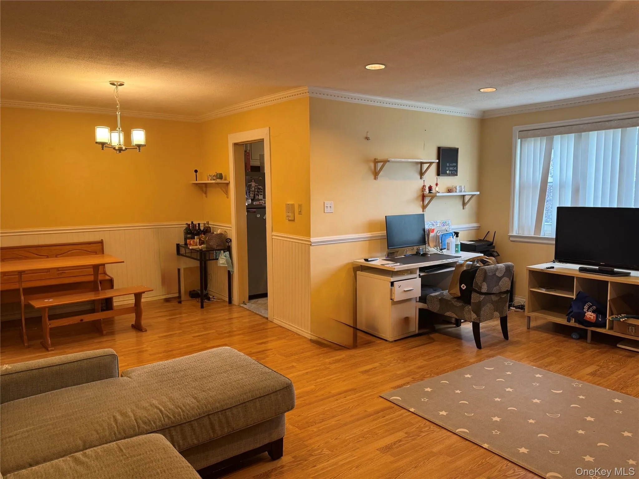 150-66 Jewel Avenue, New York, NY, 2 Bedrooms Bedrooms, 6 Rooms Rooms,1 BathroomBathrooms,Residential,For Rent,Jewel,0,1044526 150-66 Jewel Avenue, New York, NY, 2 Bedrooms Bedrooms, 6 Rooms Rooms,1 BathroomBathrooms,Residential,For Rent,Jewel,0,1044526