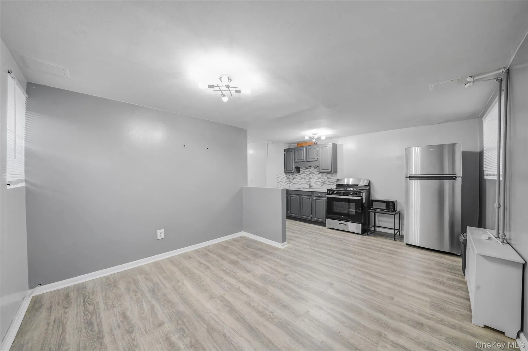 1318 East 58th Street, New York, NY, 1 Bedroom Bedrooms, 3 Rooms Rooms,1 BathroomBathrooms,Residential Lease,For Rent,East 58th,0,1044534 1318 East 58th Street, New York, NY, 1 Bedroom Bedrooms, 3 Rooms Rooms,1 BathroomBathrooms,Residential Lease,For Rent,East 58th,0,1044534