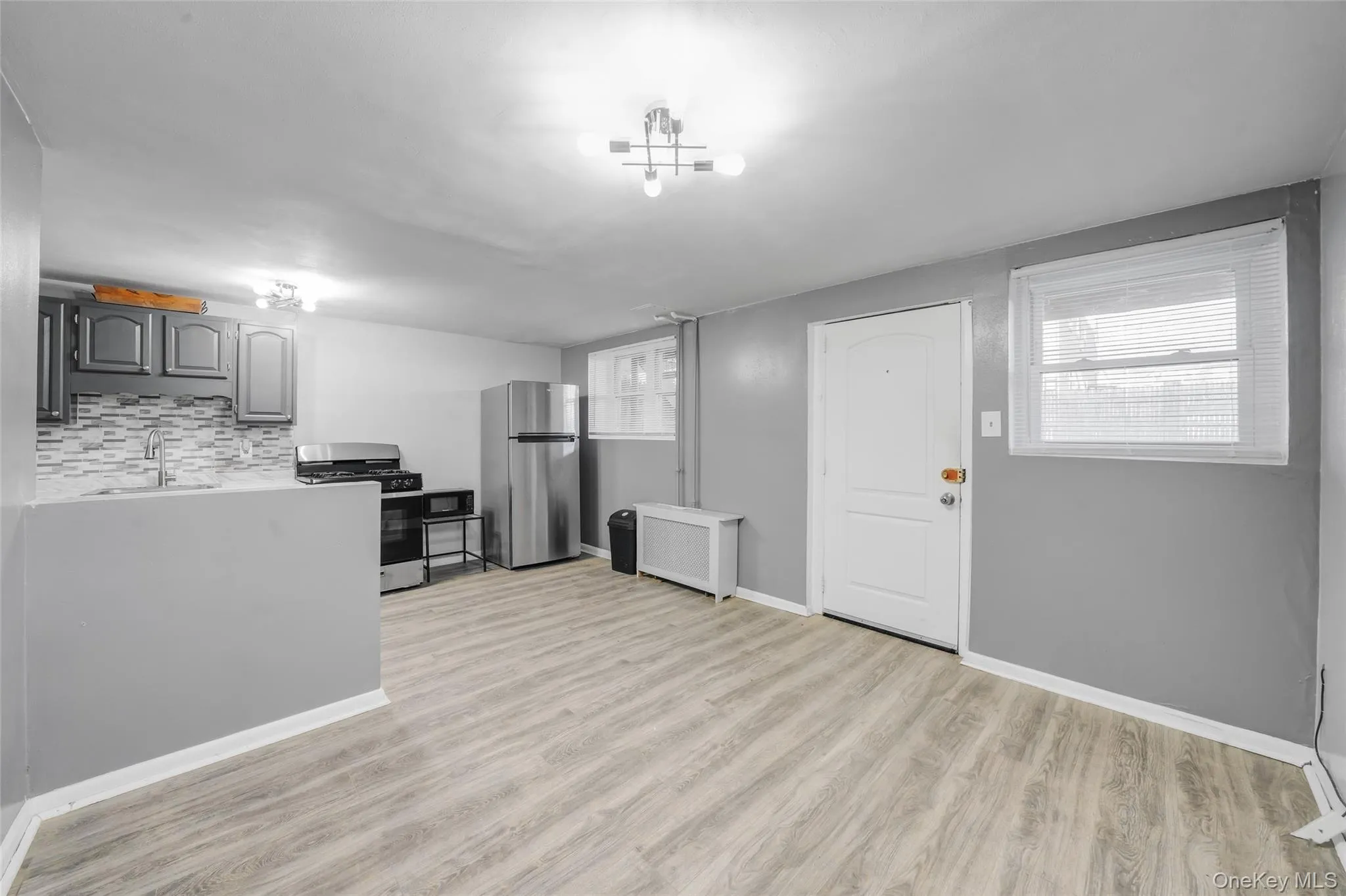 1318 East 58th Street, New York, NY, 1 Bedroom Bedrooms, 3 Rooms Rooms,1 BathroomBathrooms,Residential Lease,For Rent,East 58th,0,1044534 1318 East 58th Street, New York, NY, 1 Bedroom Bedrooms, 3 Rooms Rooms,1 BathroomBathrooms,Residential Lease,For Rent,East 58th,0,1044534