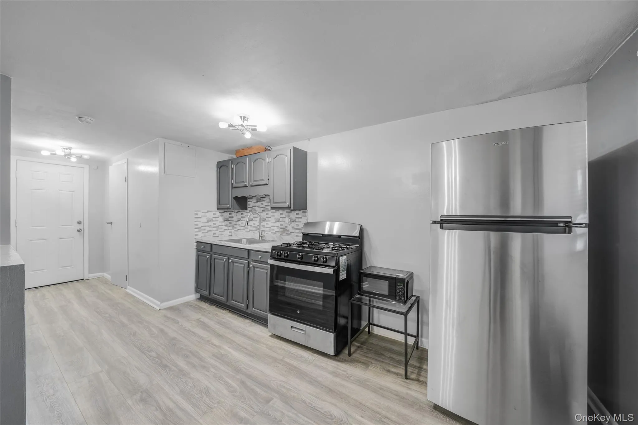 1318 East 58th Street, New York, NY, 1 Bedroom Bedrooms, 3 Rooms Rooms,1 BathroomBathrooms,Residential Lease,For Rent,East 58th,0,1044534 1318 East 58th Street, New York, NY, 1 Bedroom Bedrooms, 3 Rooms Rooms,1 BathroomBathrooms,Residential Lease,For Rent,East 58th,0,1044534