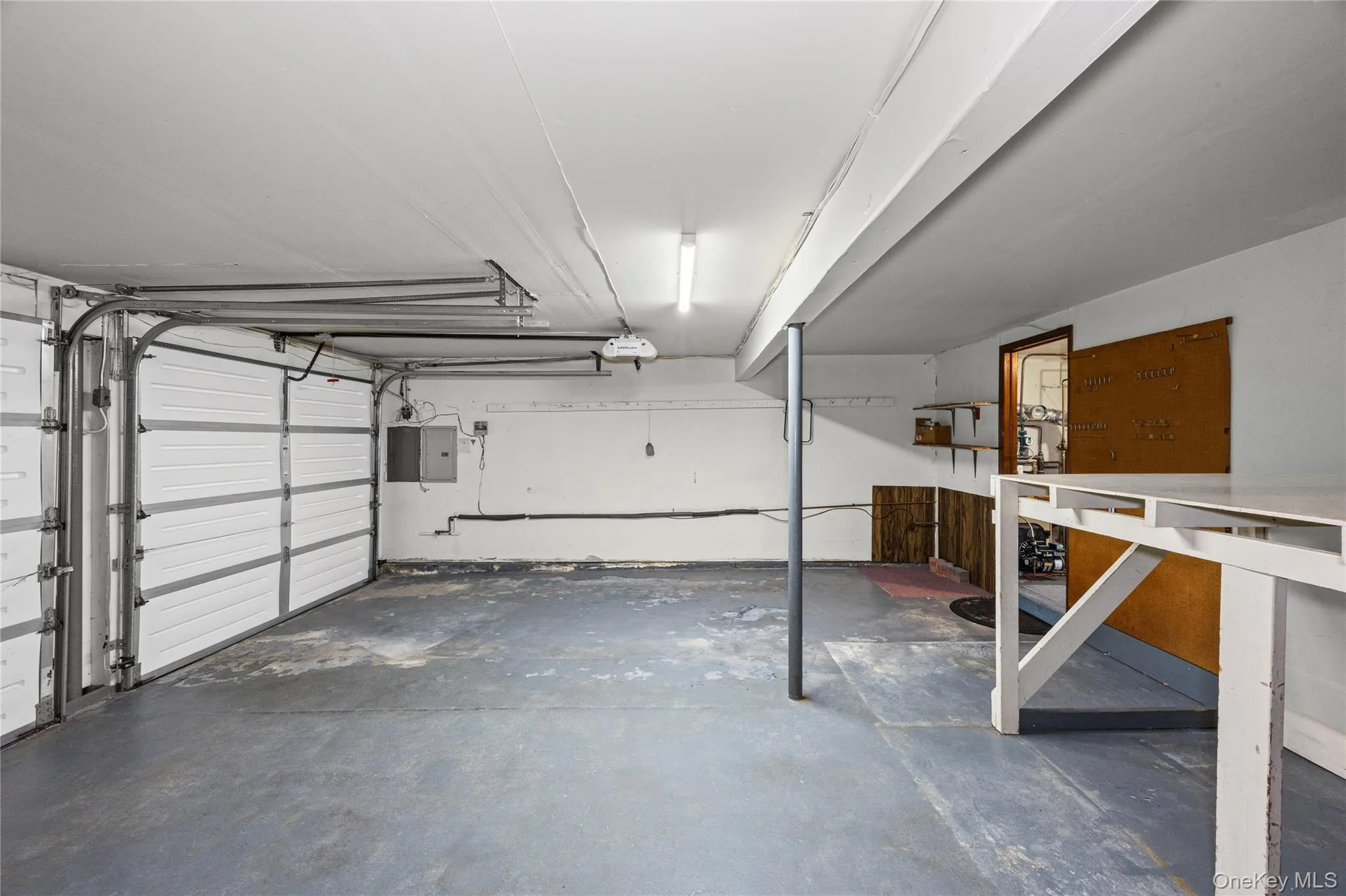 93 Toronto Avenue, Oyster Bay, NY, 4 Bedrooms Bedrooms, 8 Rooms Rooms,2 BathroomsBathrooms,Residential,For Rent,Toronto,0,1044539 93 Toronto Avenue, Oyster Bay, NY, 4 Bedrooms Bedrooms, 8 Rooms Rooms,2 BathroomsBathrooms,Residential,For Rent,Toronto,0,1044539
