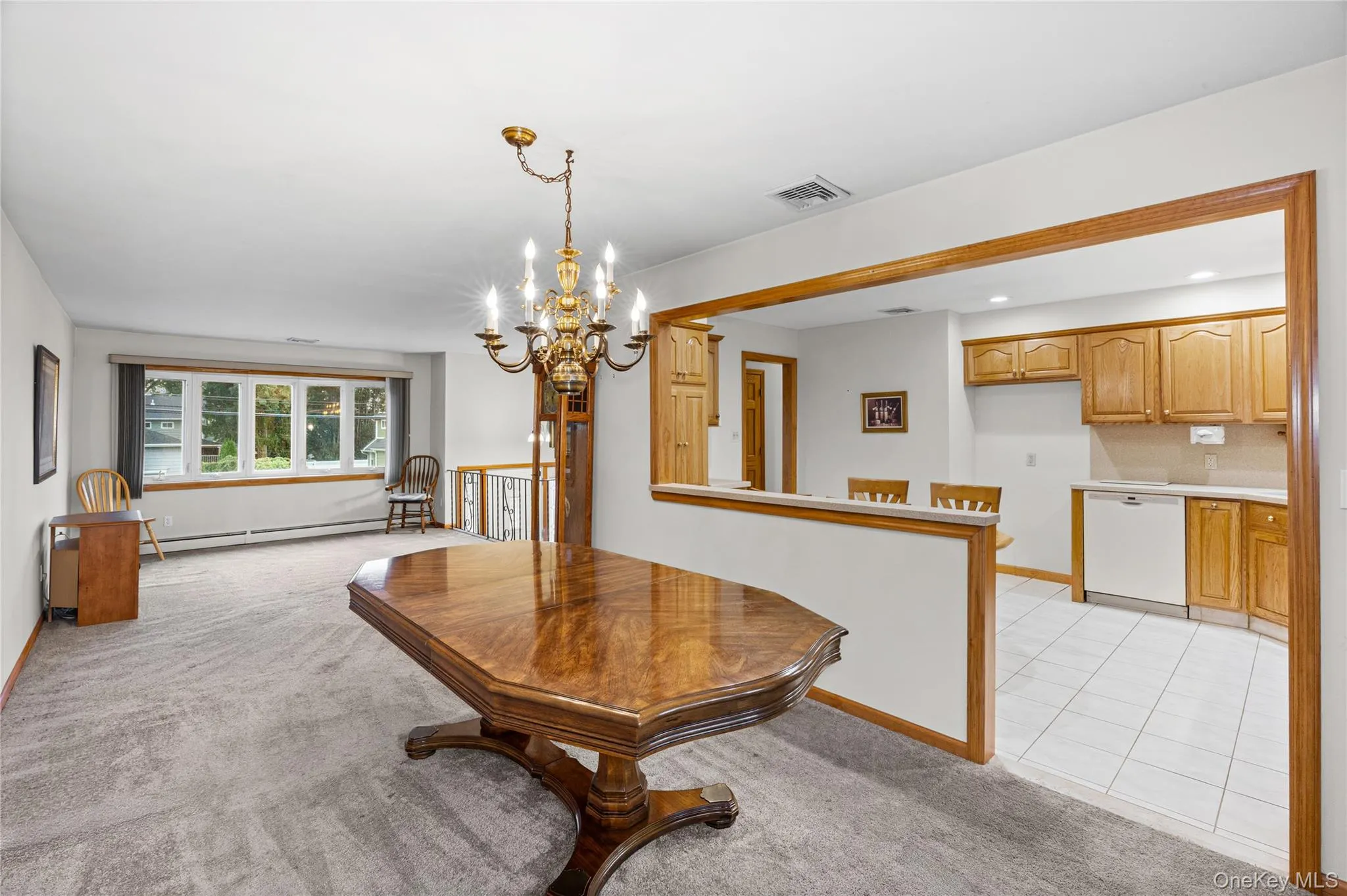 93 Toronto Avenue, Oyster Bay, NY, 4 Bedrooms Bedrooms, 8 Rooms Rooms,2 BathroomsBathrooms,Residential,For Rent,Toronto,0,1044539 93 Toronto Avenue, Oyster Bay, NY, 4 Bedrooms Bedrooms, 8 Rooms Rooms,2 BathroomsBathrooms,Residential,For Rent,Toronto,0,1044539