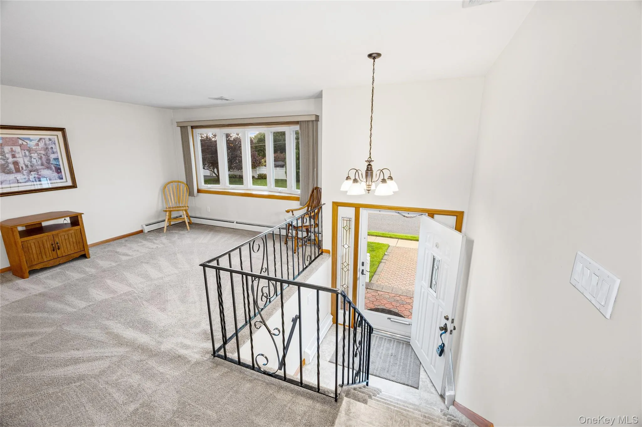 93 Toronto Avenue, Oyster Bay, NY, 4 Bedrooms Bedrooms, 8 Rooms Rooms,2 BathroomsBathrooms,Residential,For Rent,Toronto,0,1044539 93 Toronto Avenue, Oyster Bay, NY, 4 Bedrooms Bedrooms, 8 Rooms Rooms,2 BathroomsBathrooms,Residential,For Rent,Toronto,0,1044539